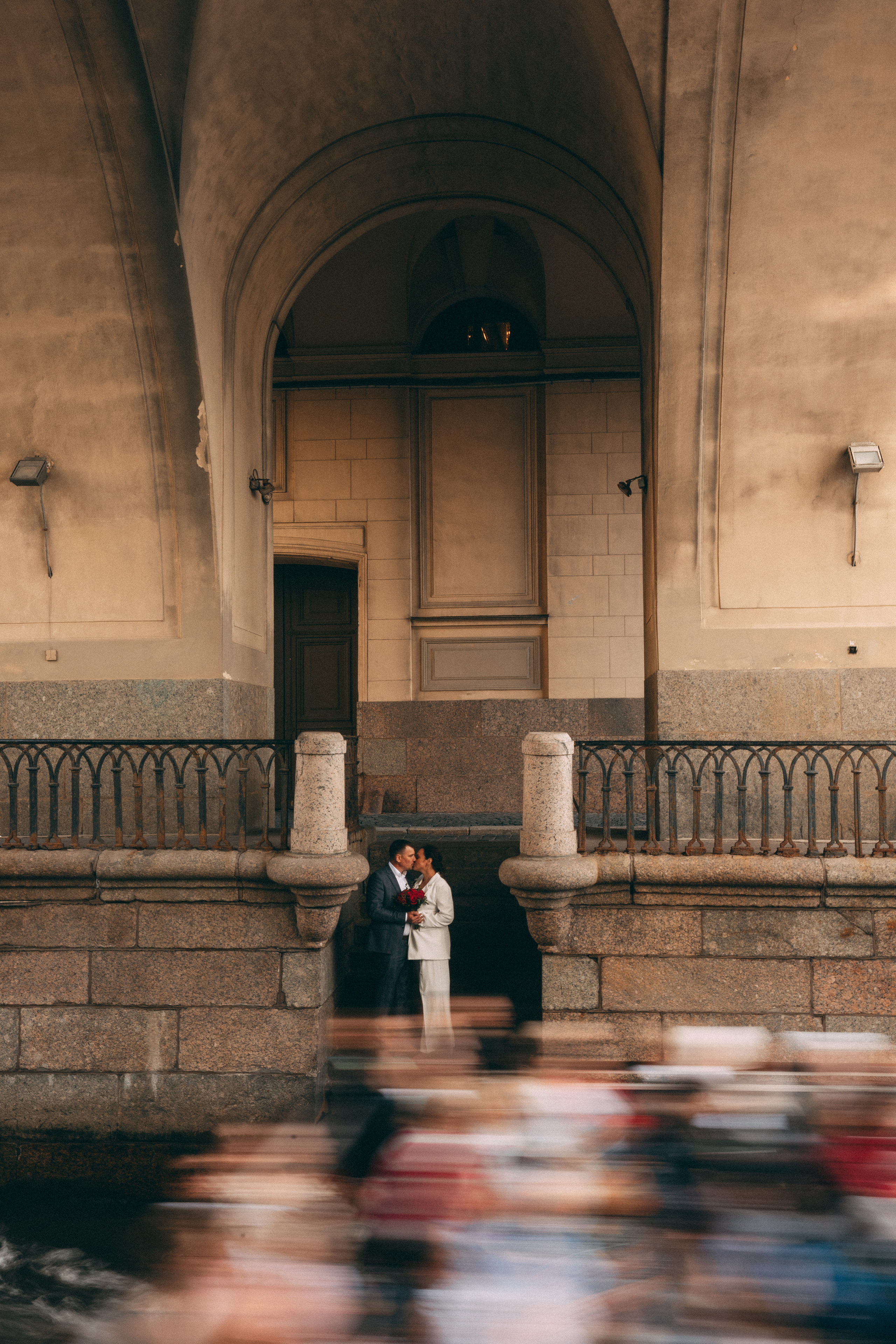 Володя и Яна, прогулка в центре. Семейный фотограф в Санкт-Петербурге Алиса Мохова