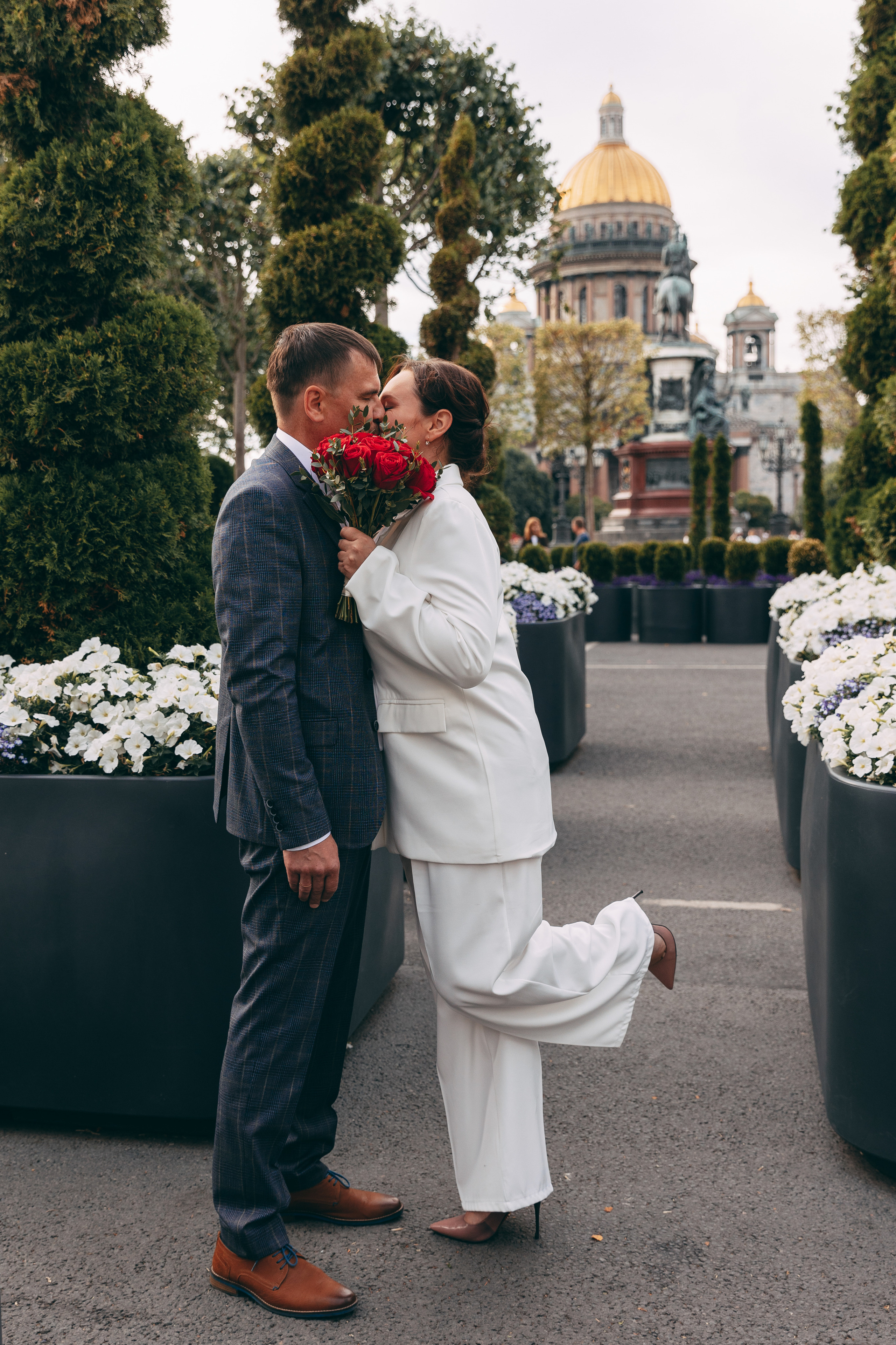 Володя и Яна, прогулка в центре. Семейный фотограф в Санкт-Петербурге Алиса Мохова
