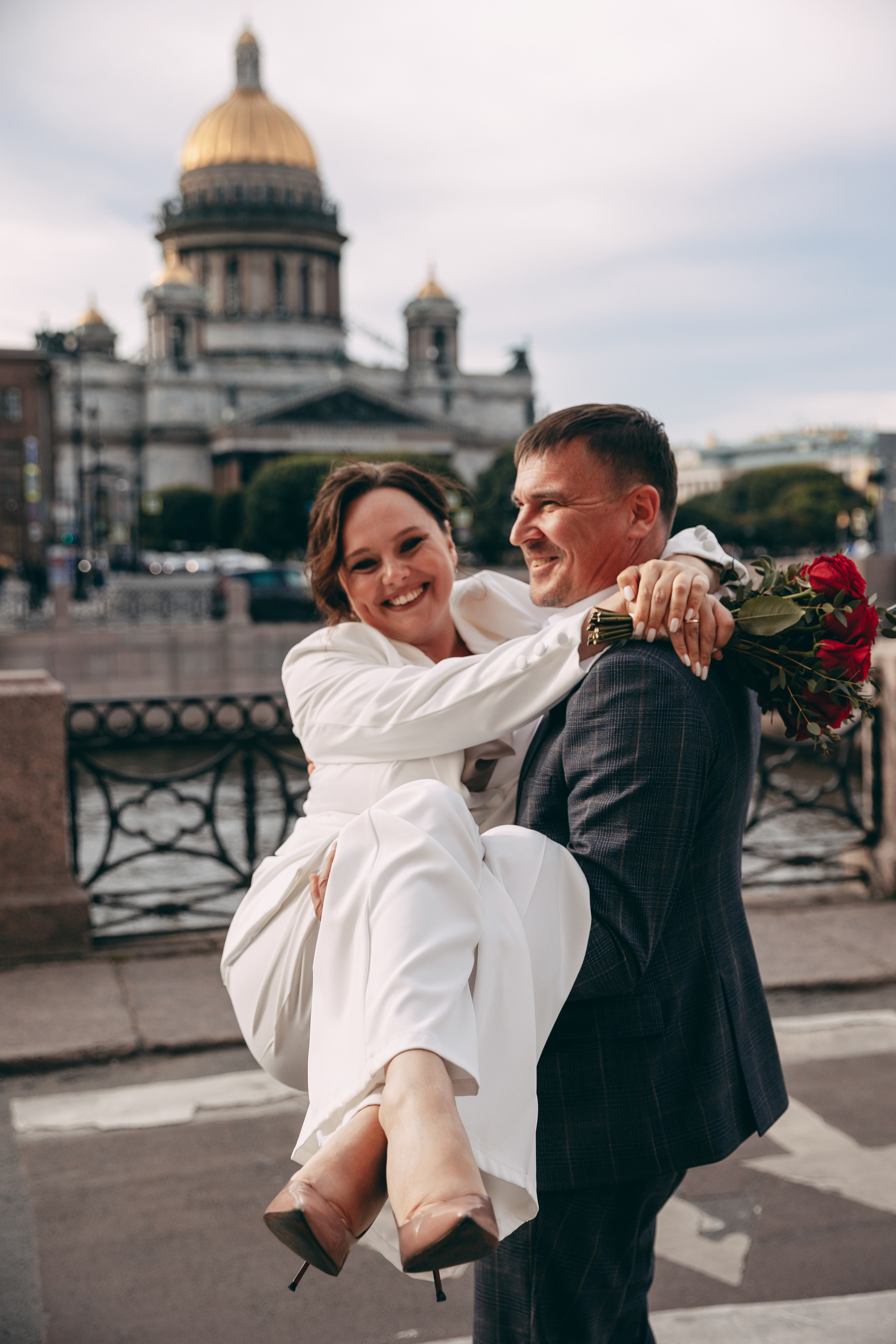 Володя и Яна, прогулка в центре. Семейный фотограф в Санкт-Петербурге Алиса Мохова
