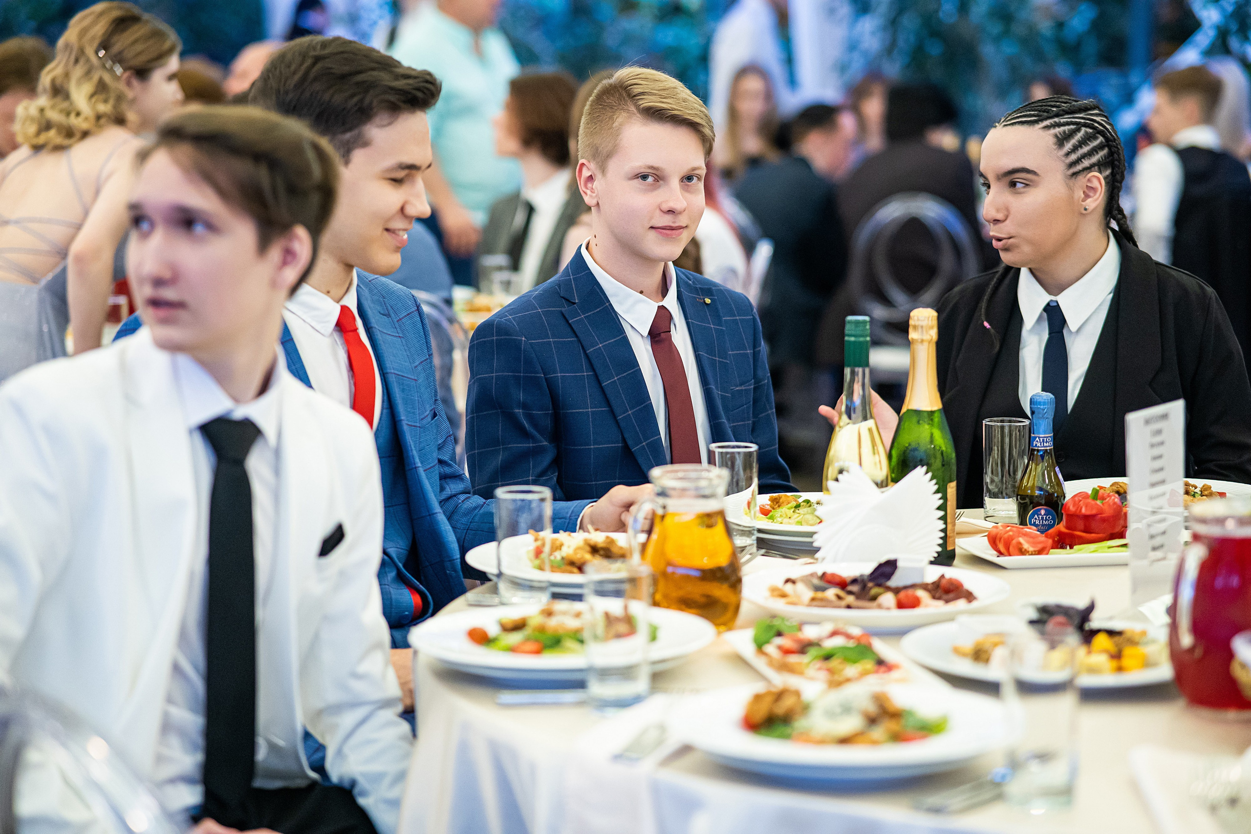 Выпускной 101 школа | Артист. Фотограф в Воронеже Ольга Космодемьянская