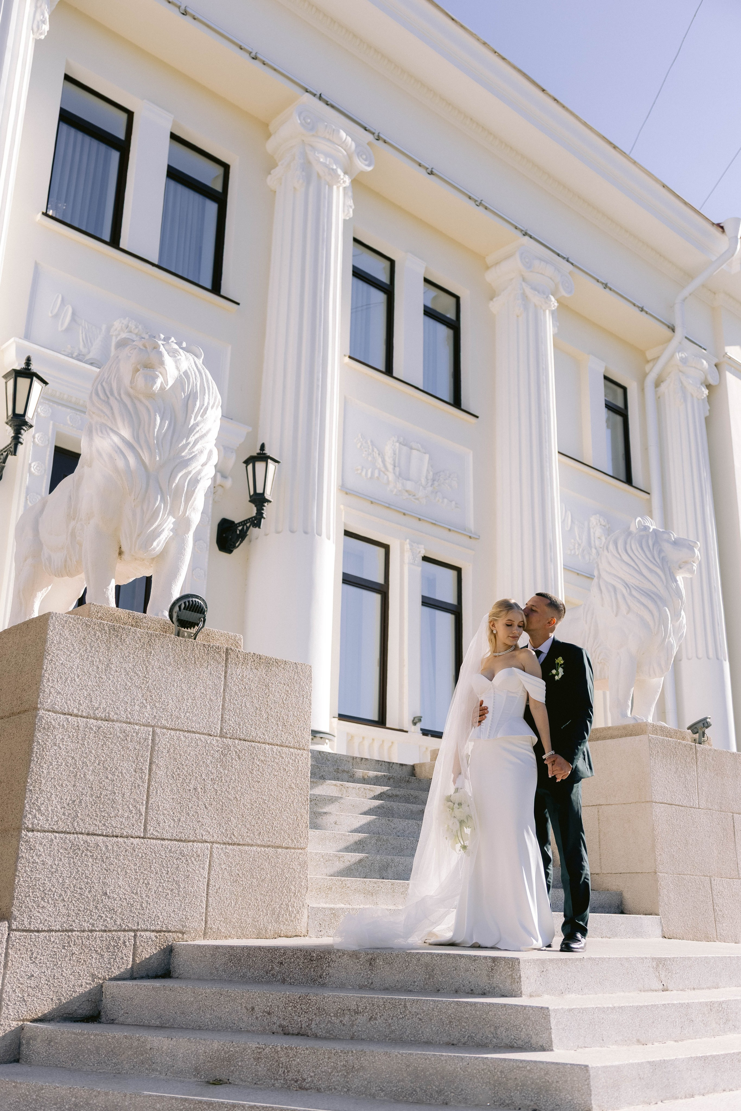 Ангелина, Ефим (прогулка после ЗАГСа). Фотограф в Волгограде Кристина Прохоренко