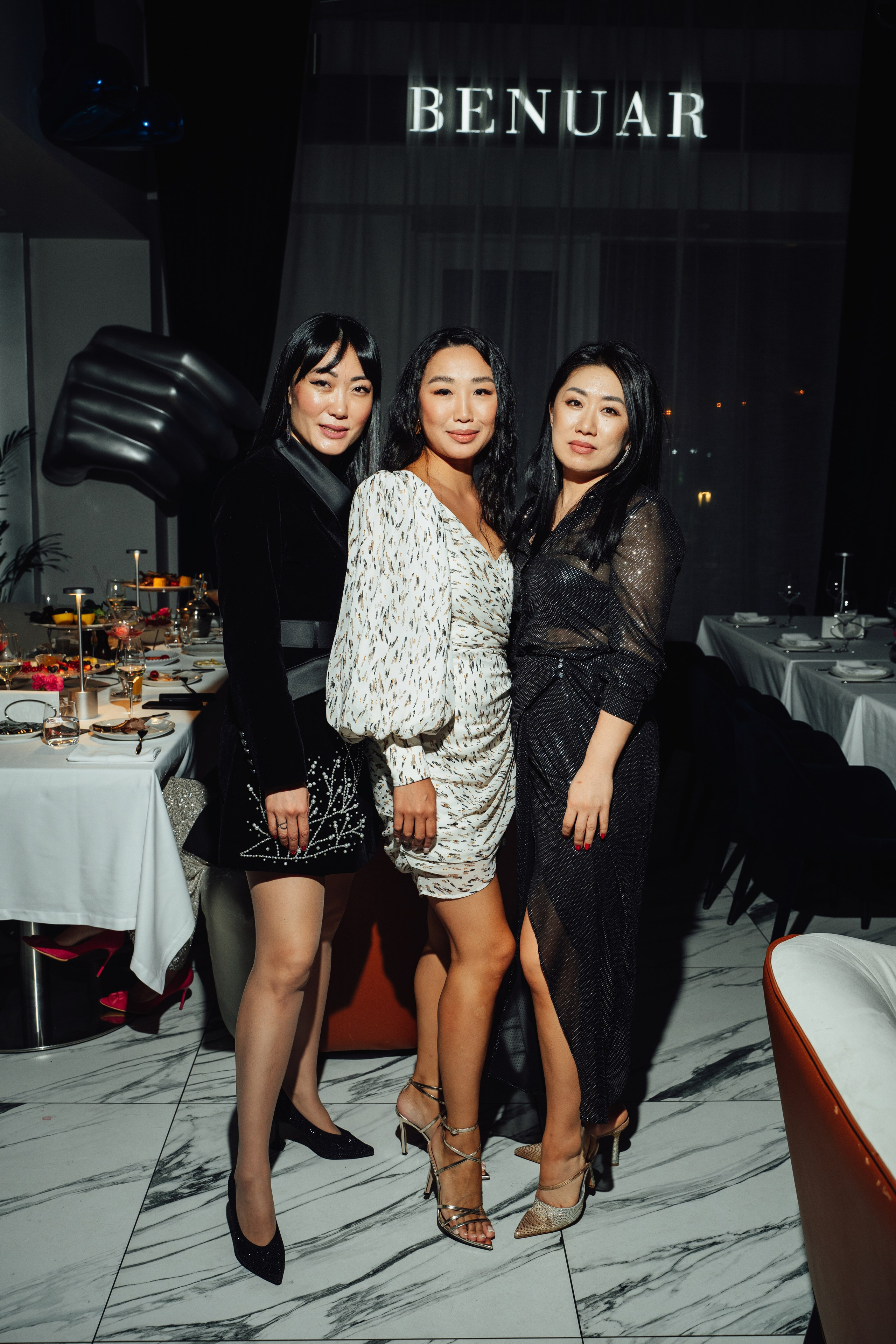 12 апреля (пятница). BENUAR Restaurant