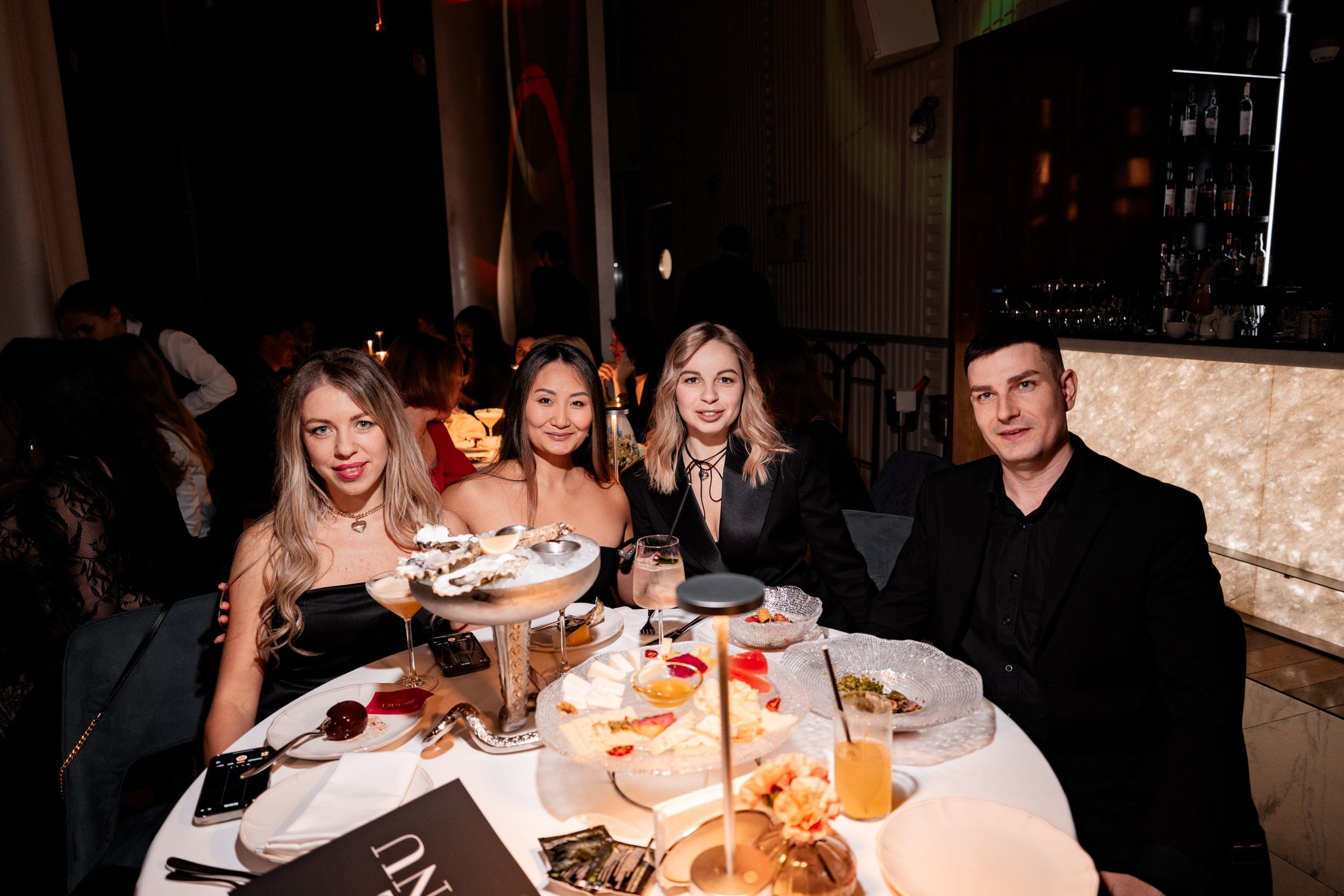 BIG GALA CONCERT. BENUAR Restaurant