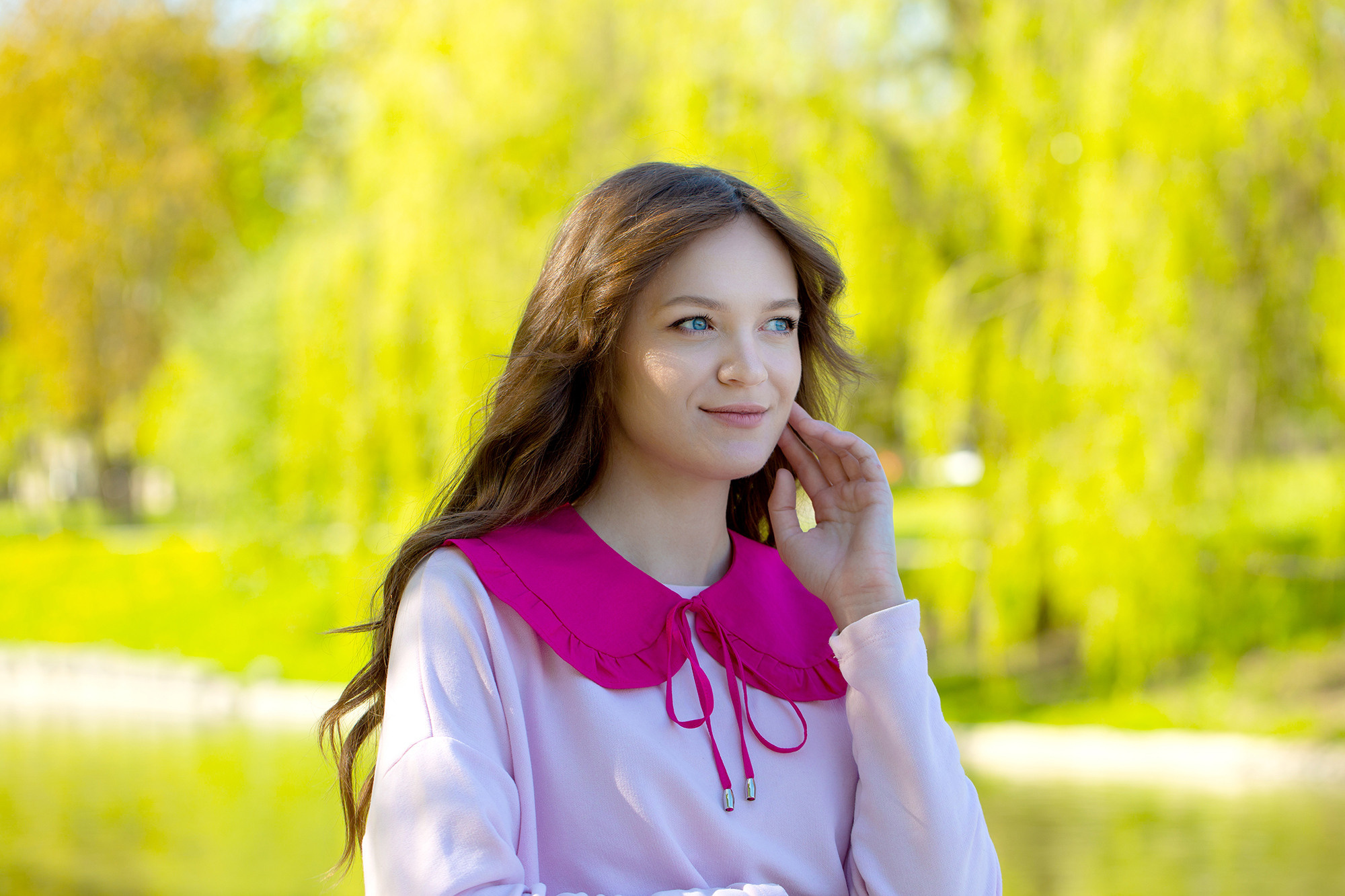 Анна в весеннем парке. Юлия Дейкун — семейный фотограф в Минске