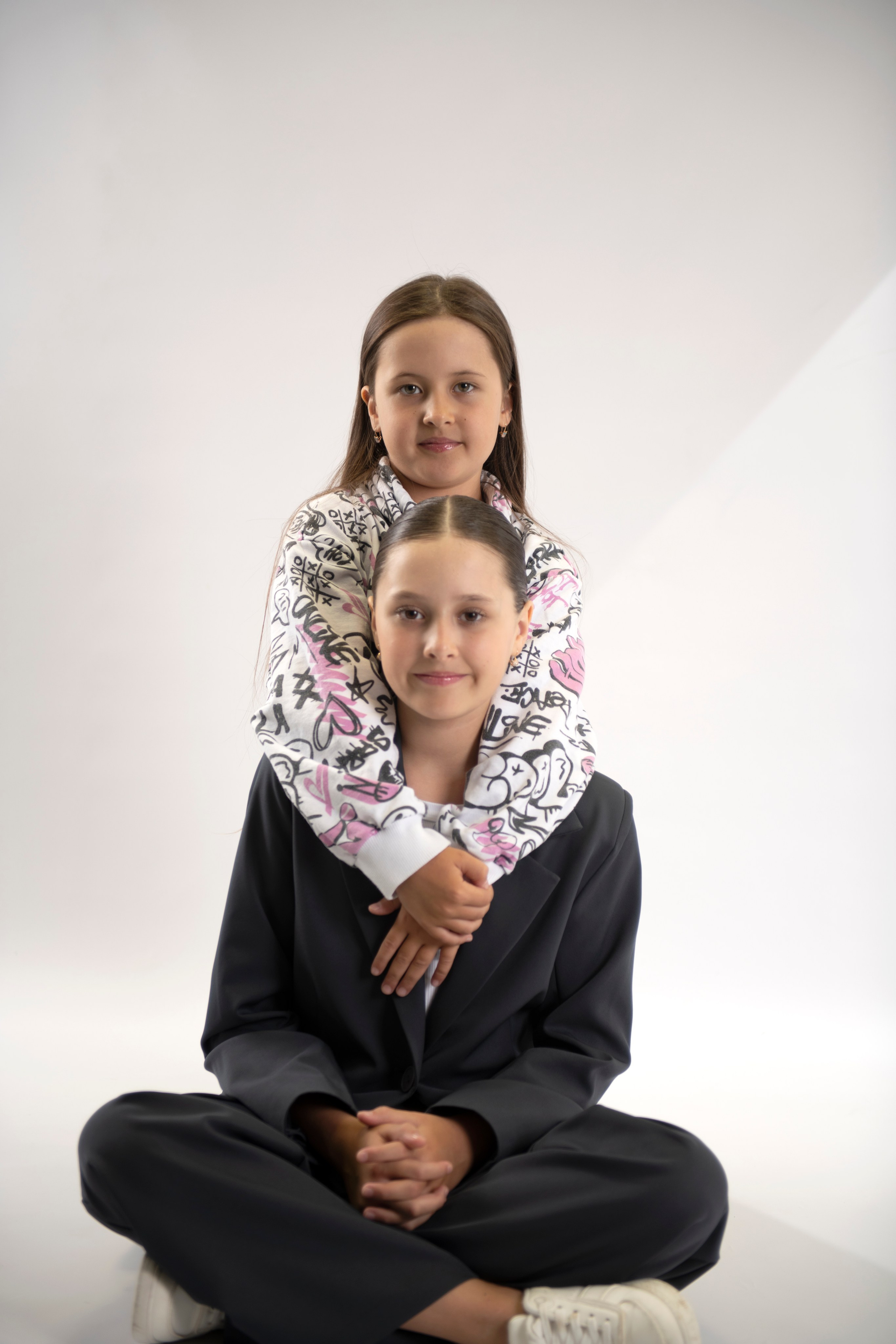 Карина и Элина. Репортажный и портретный фотограф Alex Dum