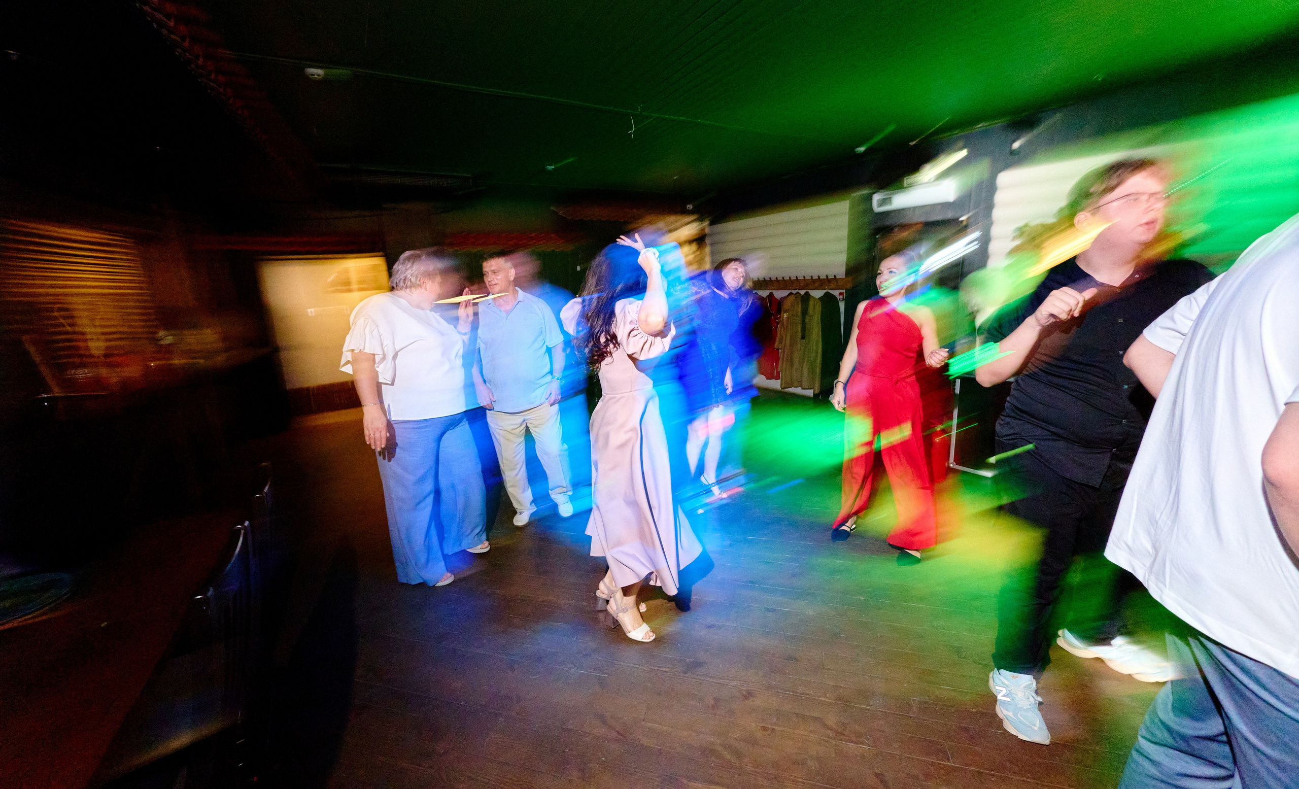 Выпускной 35 Сош. Фотограф Выпускные альбомы Таганрог Сергей Коробченко