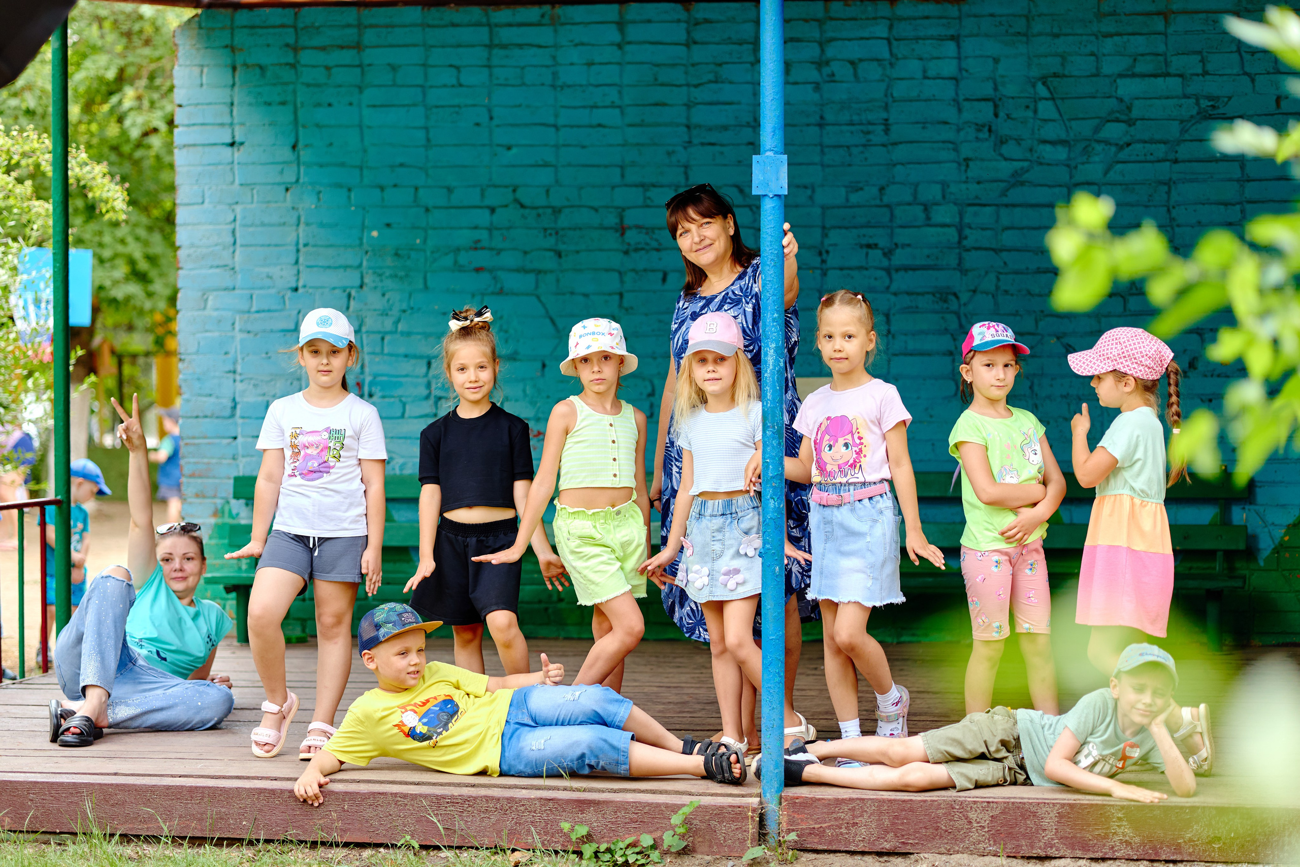 Пример летней съемки в детском саду № 92 Старшая группа Радуга. Фотограф Выпускные альбомы Таганрог Сергей Коробченко