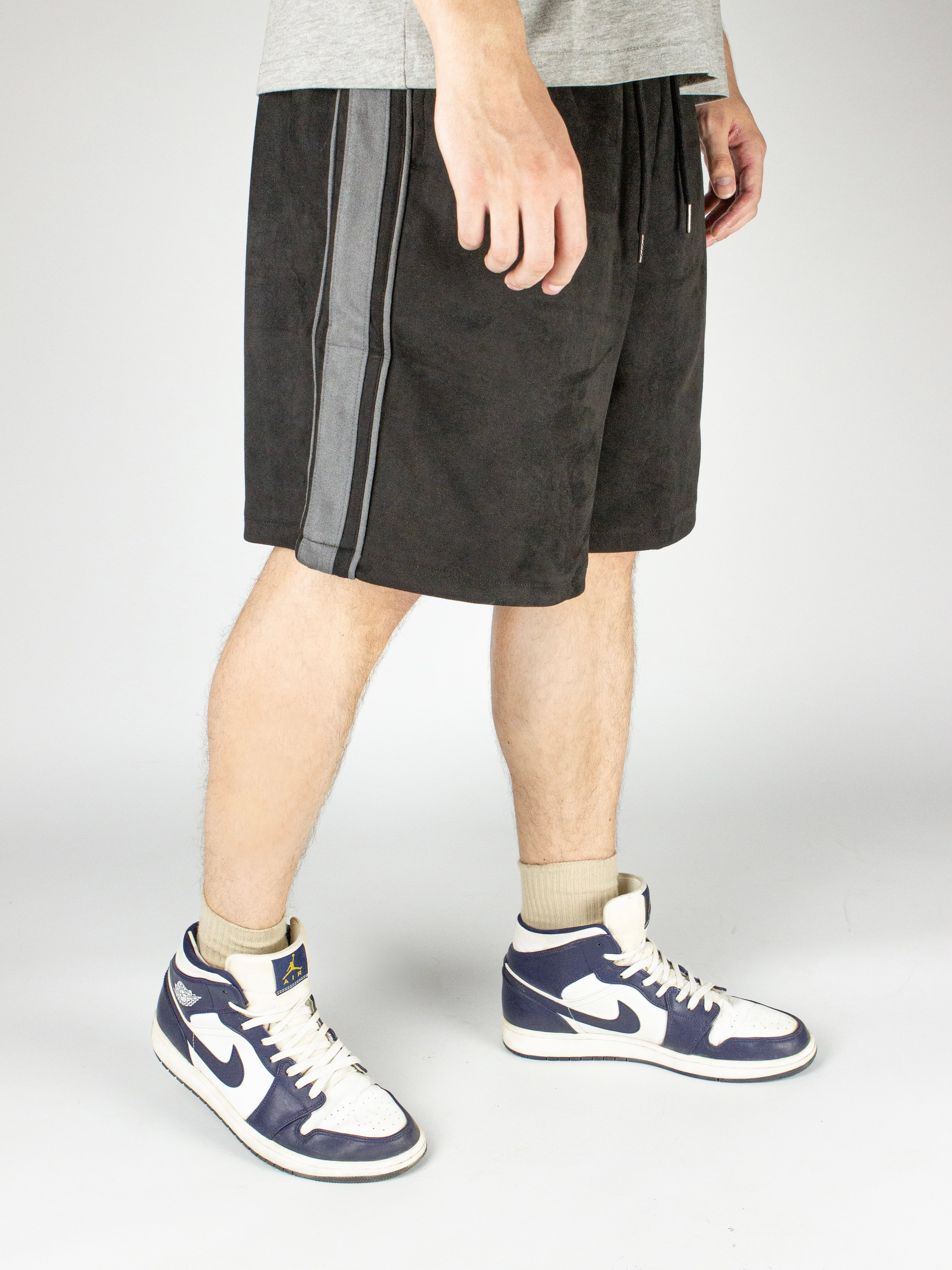 Брюки // Штаны. DEWA | фотостудия для маркетплейсов