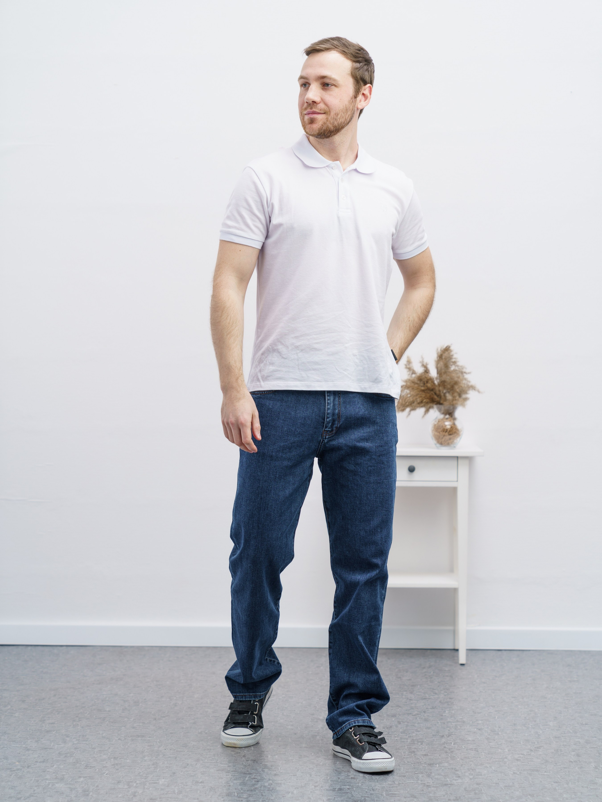 Алексей, 180 см, 48-50 р-р. KED Production — продакшн из СПб. Создаём фото, видео и контент, который помогает брендам и селлерам продавать больше