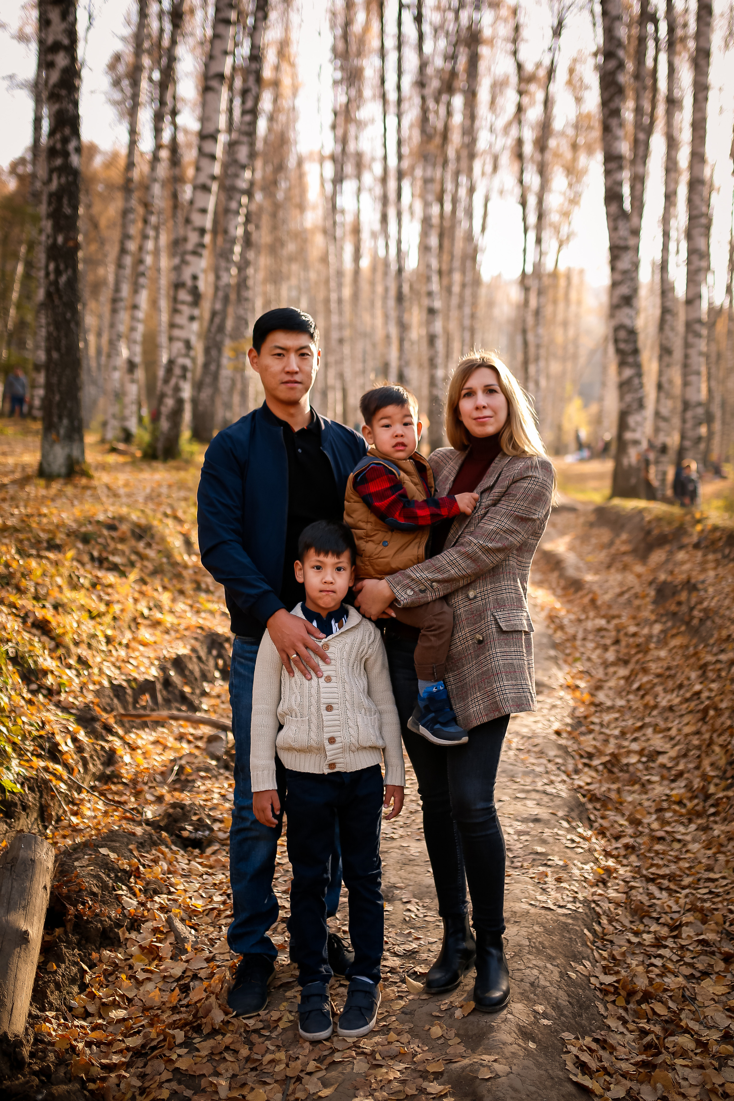 Ак-Кайын. Семейная фотопрогулка. Отбасылық фотограф Алена Шаталова