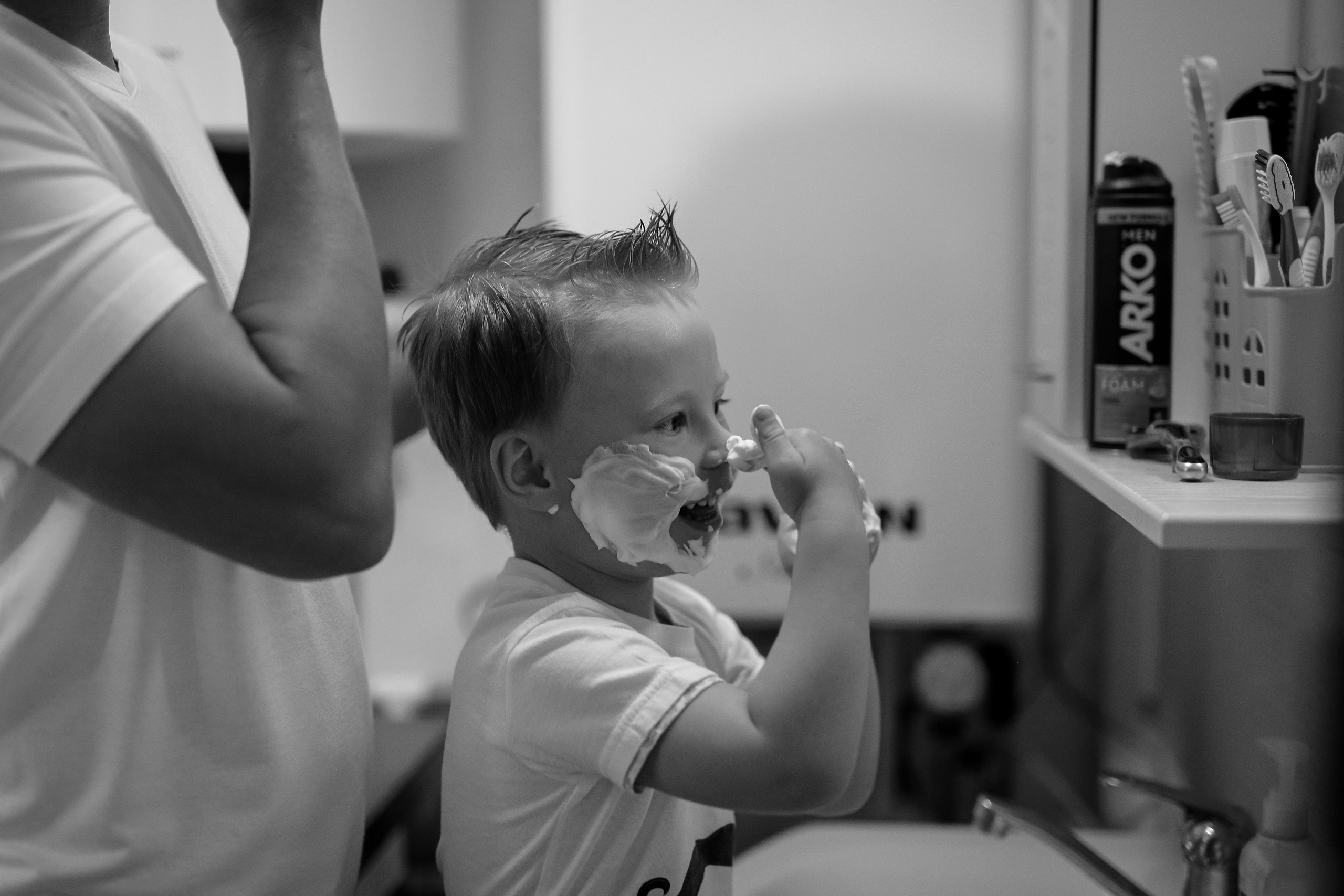 Мужчины. Съемка в бытовом жанре. Отбасылық фотограф Алена Шаталова