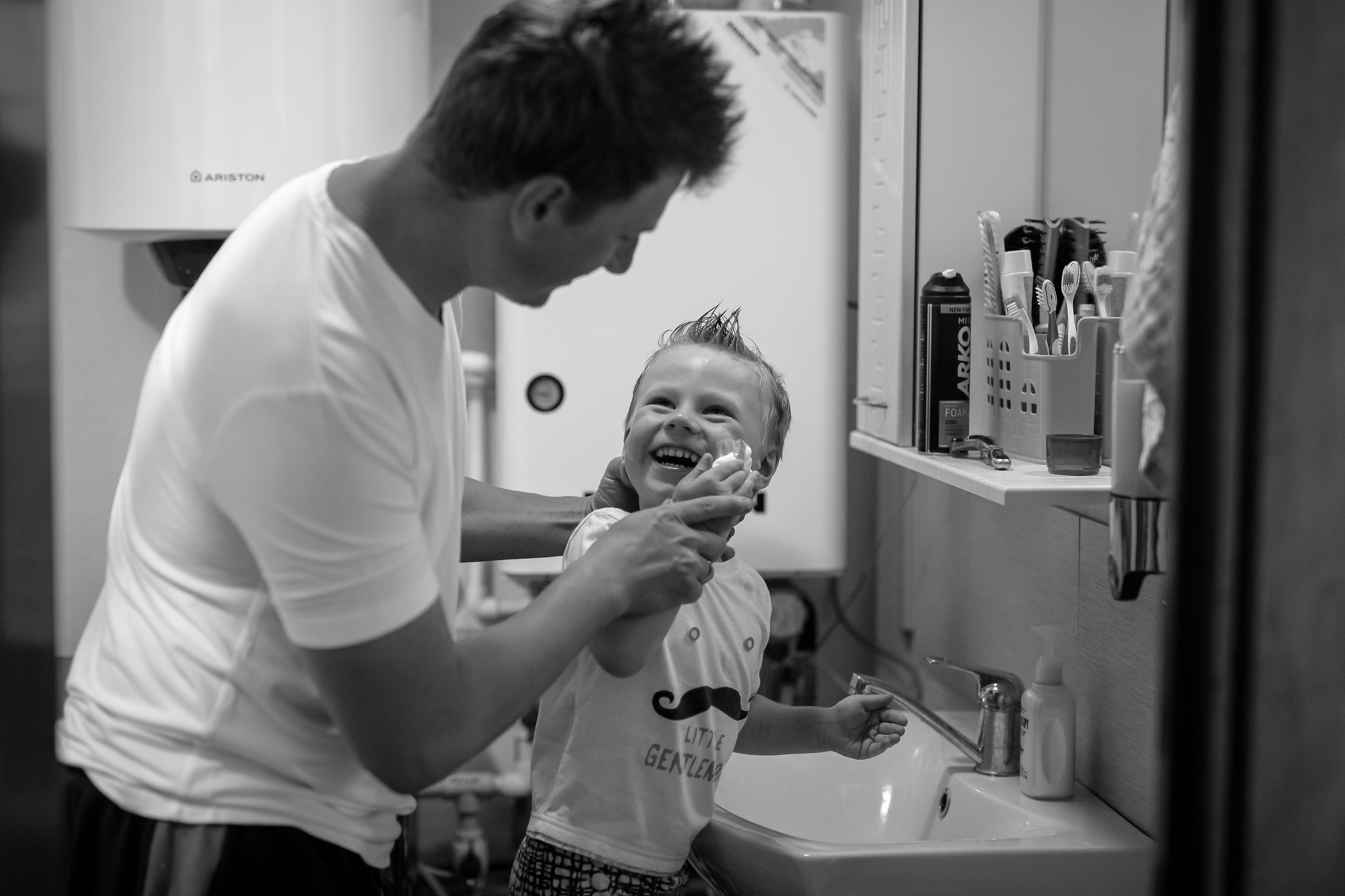 Мужчины. Съемка в бытовом жанре. Отбасылық фотограф Алена Шаталова