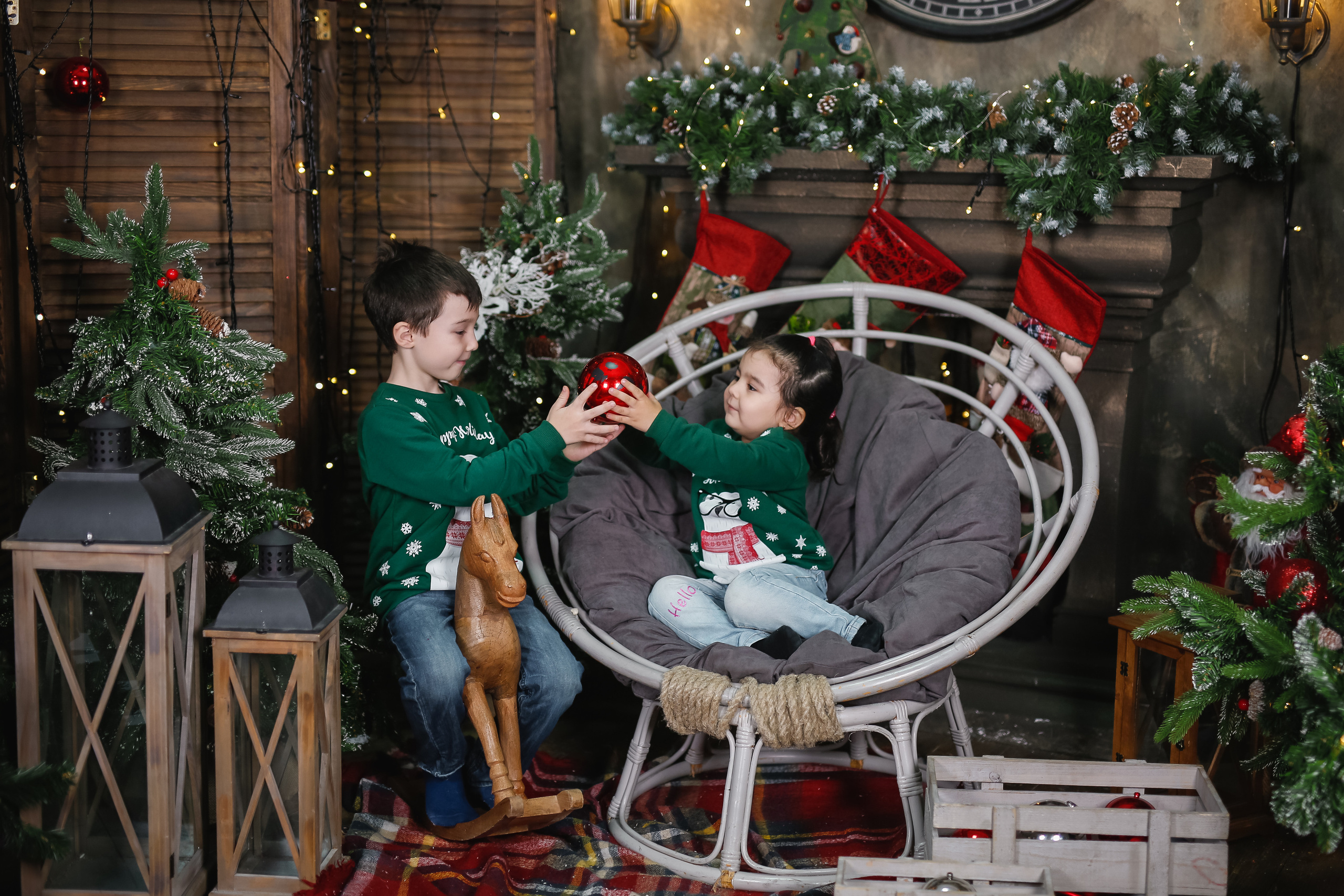 Новогодняя фотосессия в студии. Семейный фотограф Алёна Шаталова