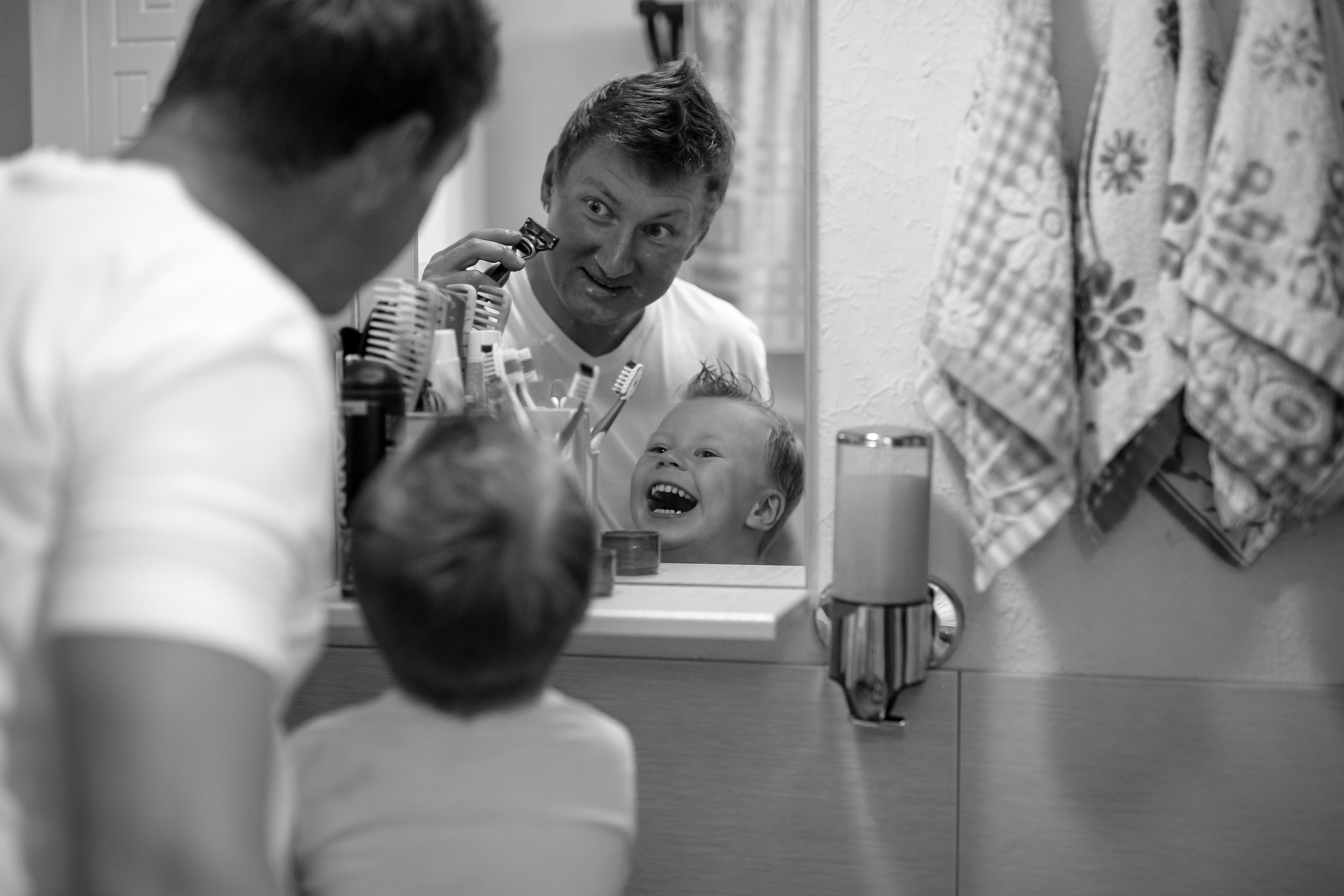 Мужчины. Съемка в бытовом жанре. Отбасылық фотограф Алена Шаталова