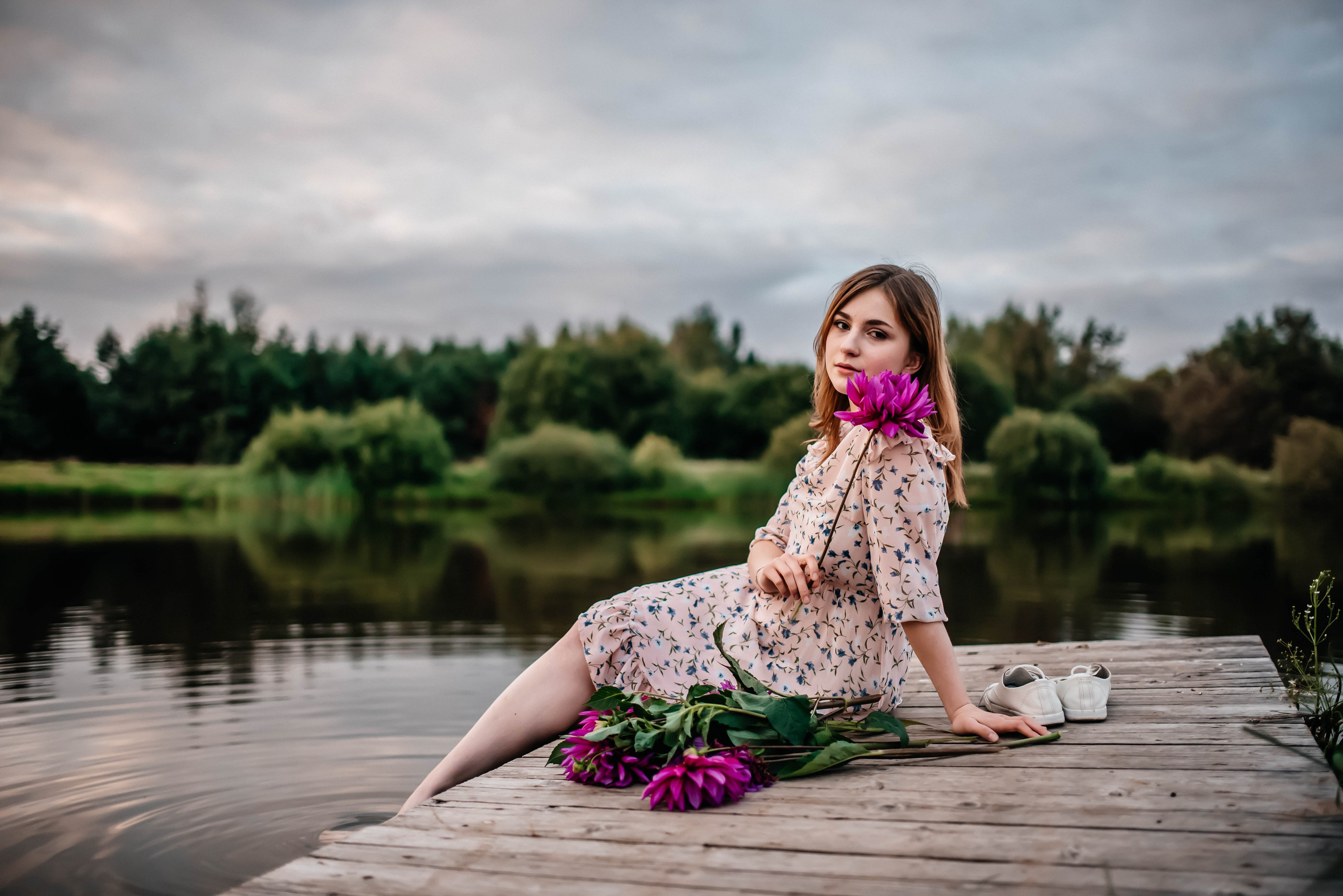 Маша, лето, закат. Главная