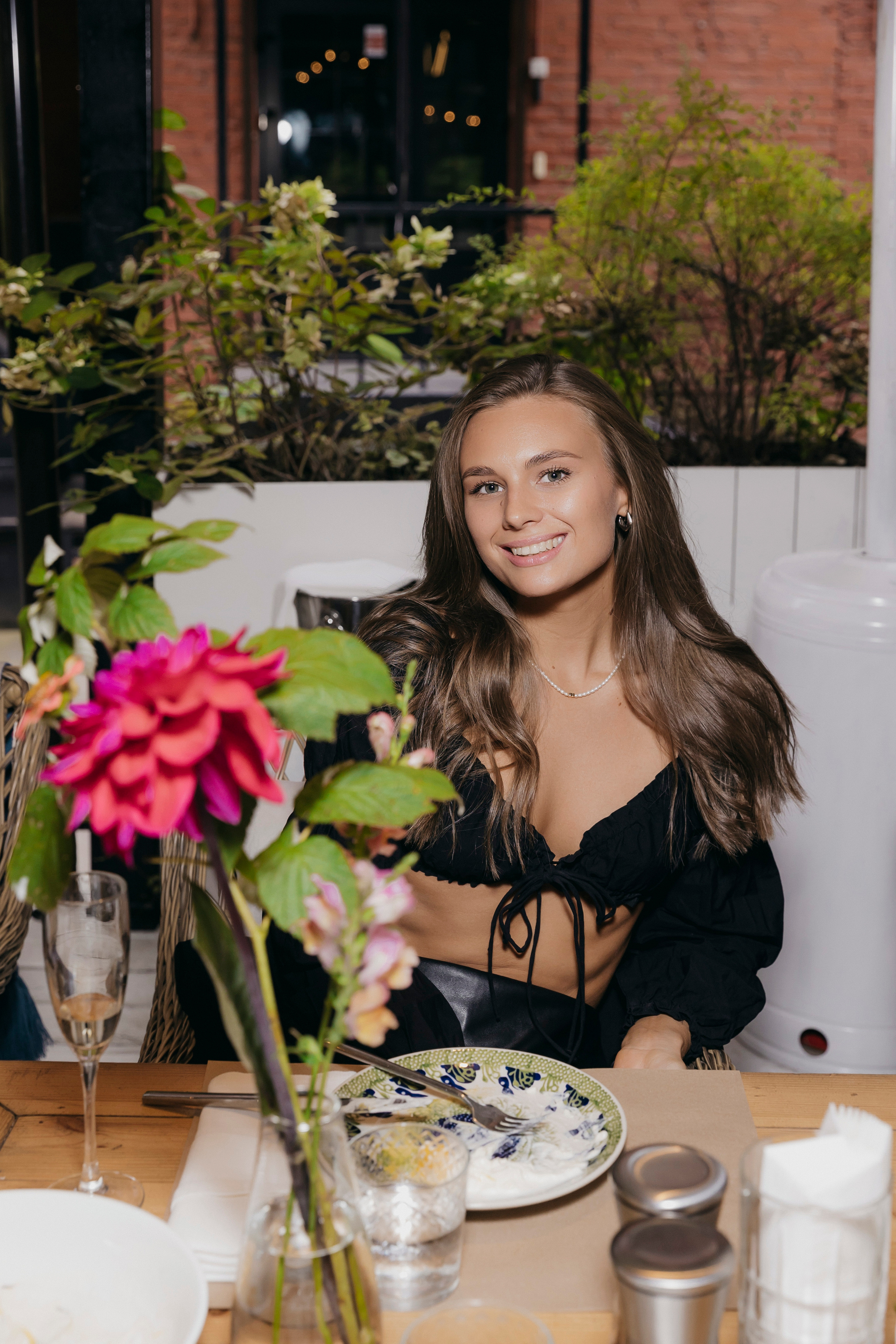 «Женщина Вправе сказать»: коллаборация Катерины Кейру и ресторана «Сыр. «Птичка на проводе»: информационный портал в Москве