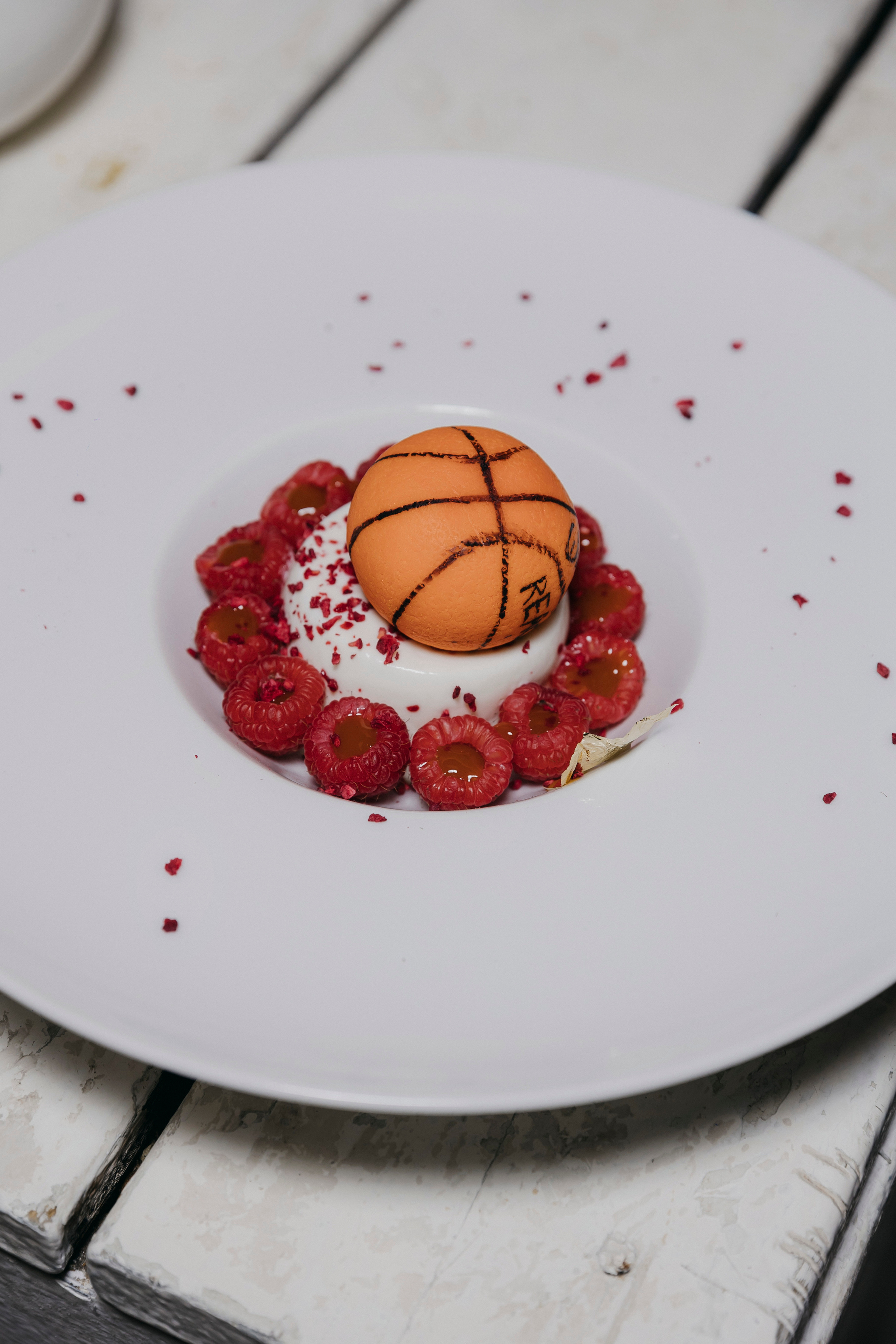 «Женщина Вправе сказать»: коллаборация Катерины Кейру и ресторана «Сыр. «Птичка на проводе»: информационный портал в Москве