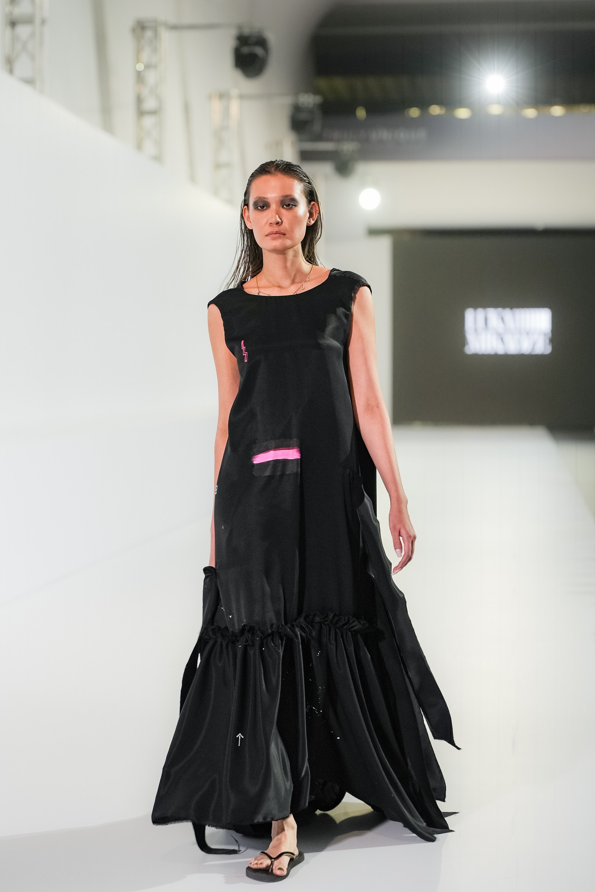 Luka Mikadze. Сайт Алматинского НЮ АРТ, будуар и фэшн фотографа Дениса Карпенко