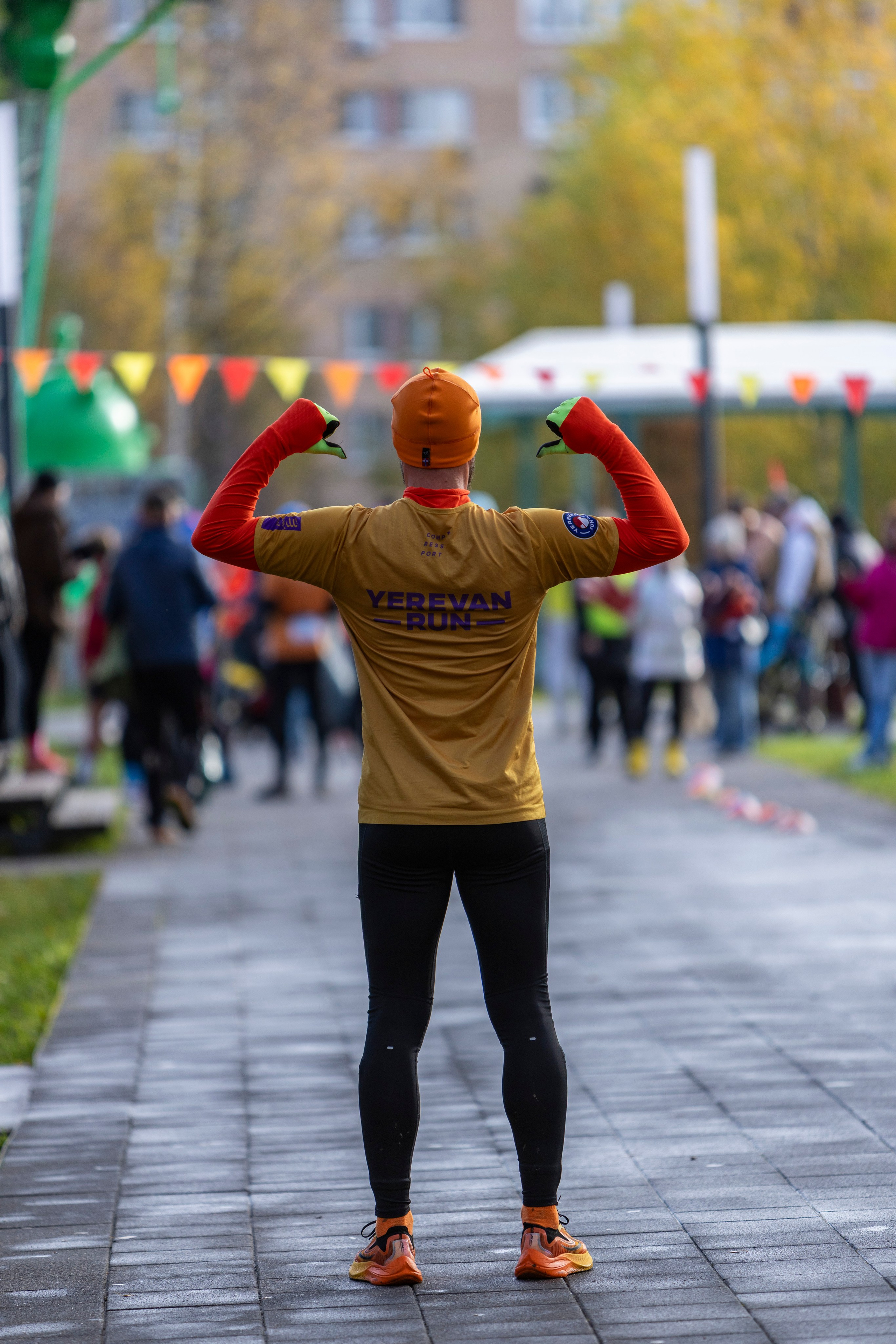 5 вёрст в городском парке Лобня 18.10.25. Фотограф Сергей Ловкий