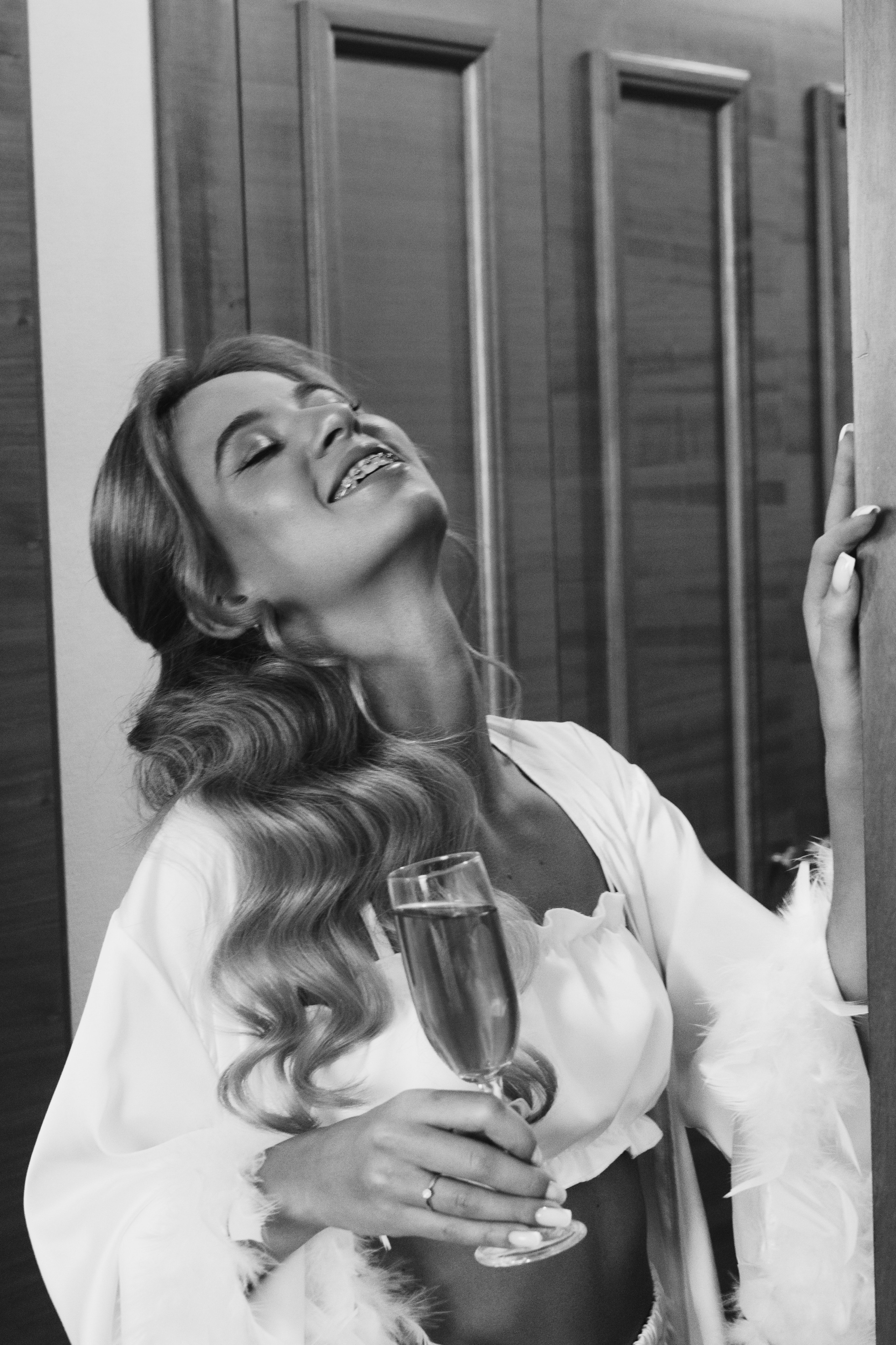 Утро и роспись Виктора и Марии. Ваш фотограф в Одинцовском районе и Москве