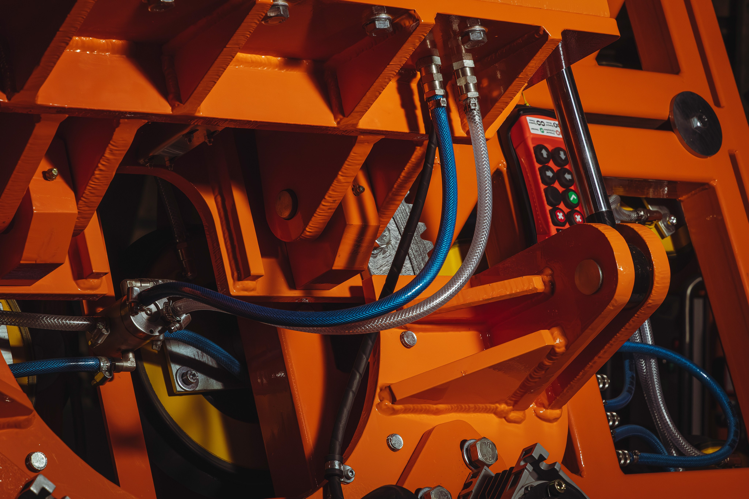 Система подачи вакуума: схема трубопроводов внутри вакуумного захвата.