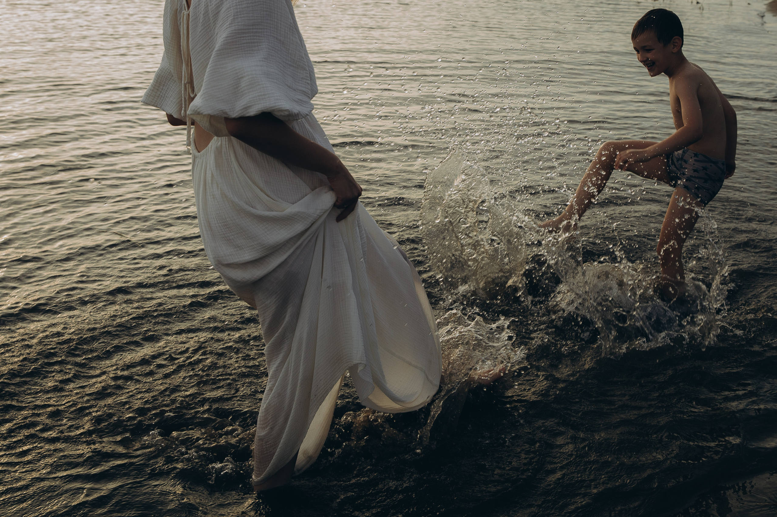 У озера. Фотограф  Челябинск Варвара Шарапова