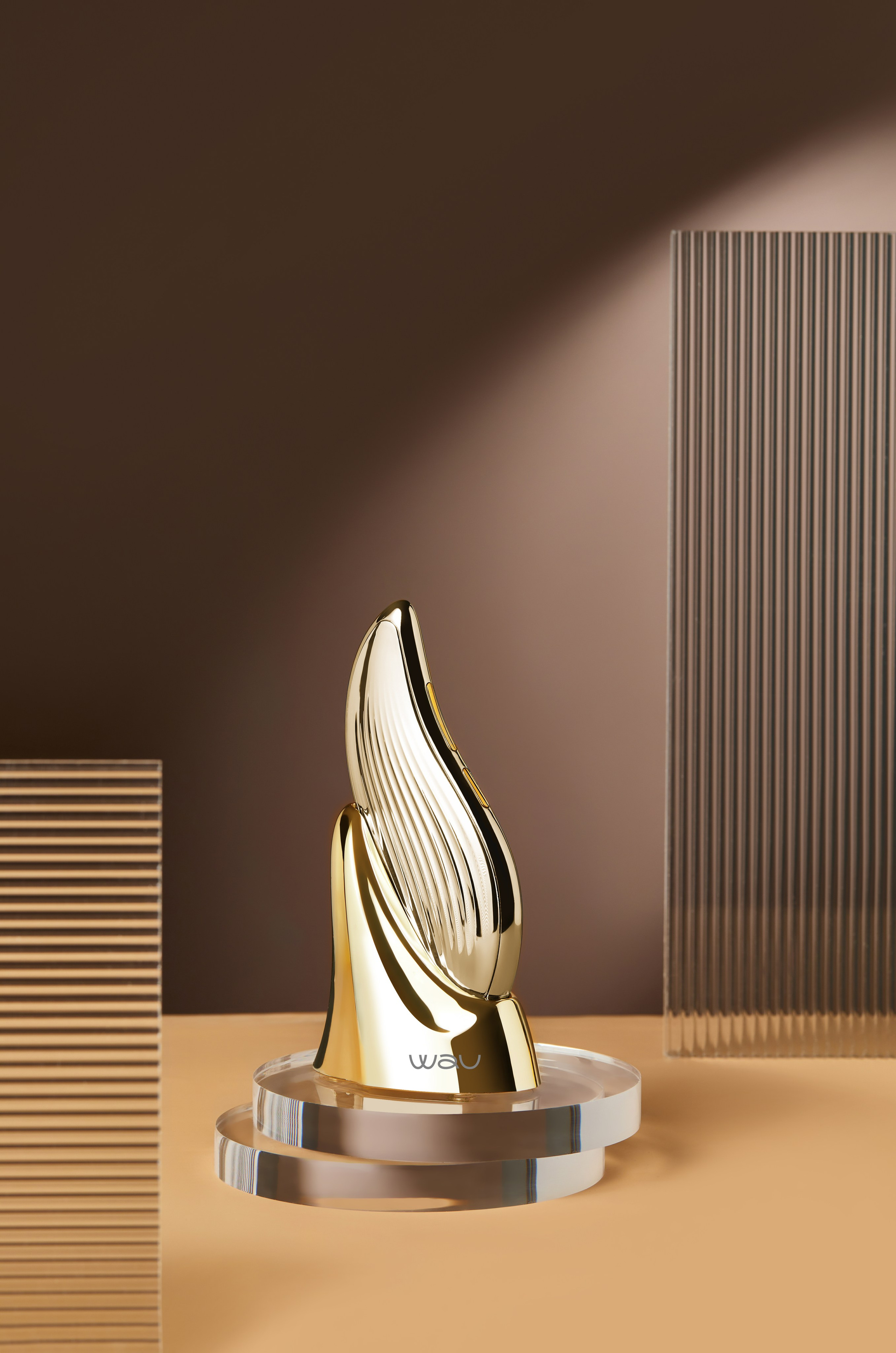 Ретушь фотографий косметических аппаратов | Студия SVITHART