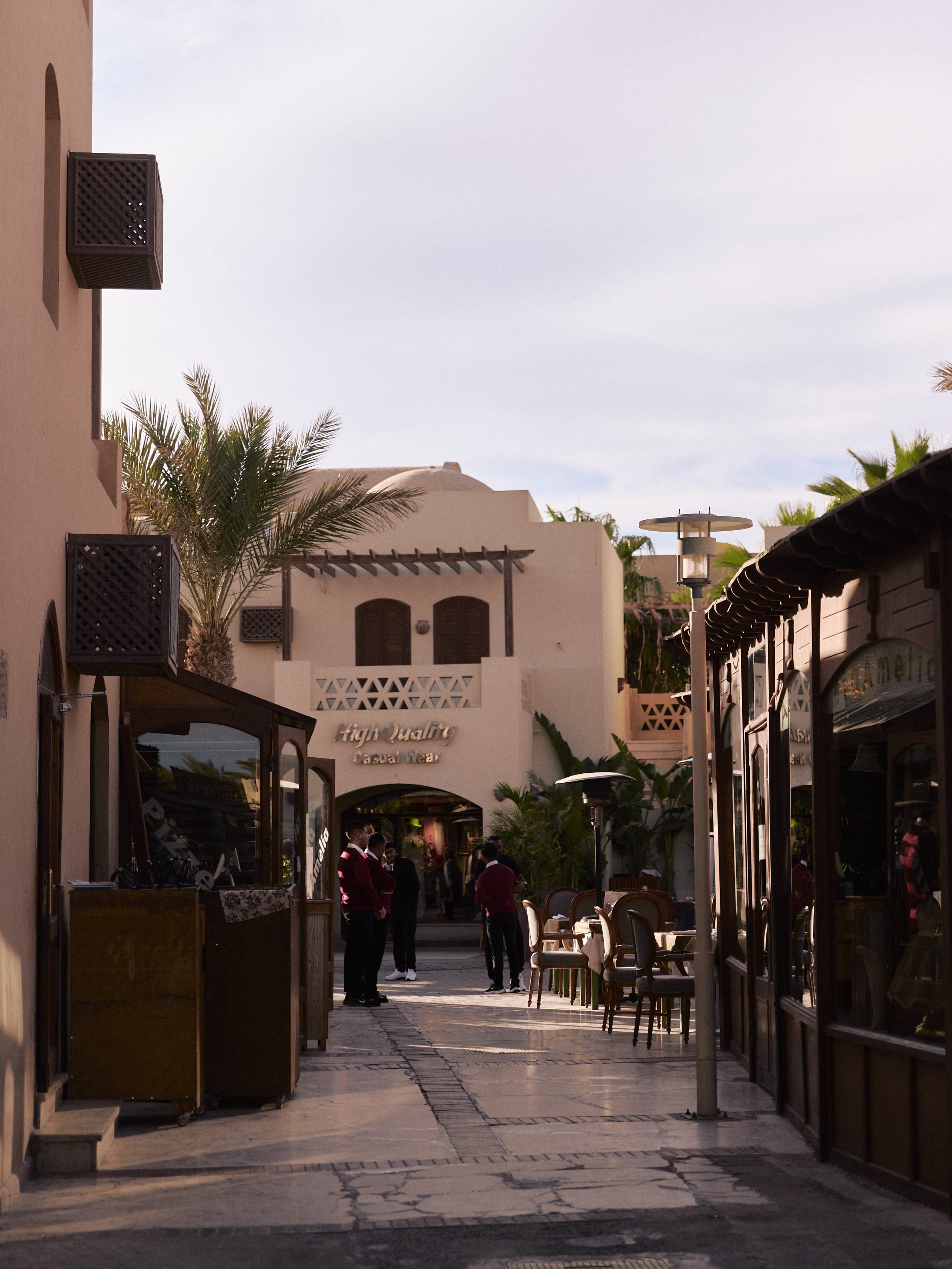 Улицы. Jorgis Talè — photographer, kind person, teacher of arts and other mag