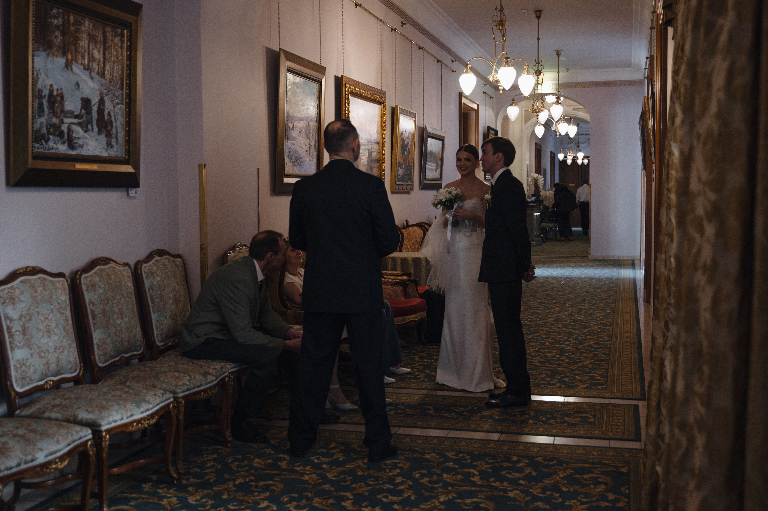 Дмитрий и Луиза. Гостиница Националь и ресторан Белуга. Свадебный фотограф Москва и Санкт-Петербург. Анастасия Чудина