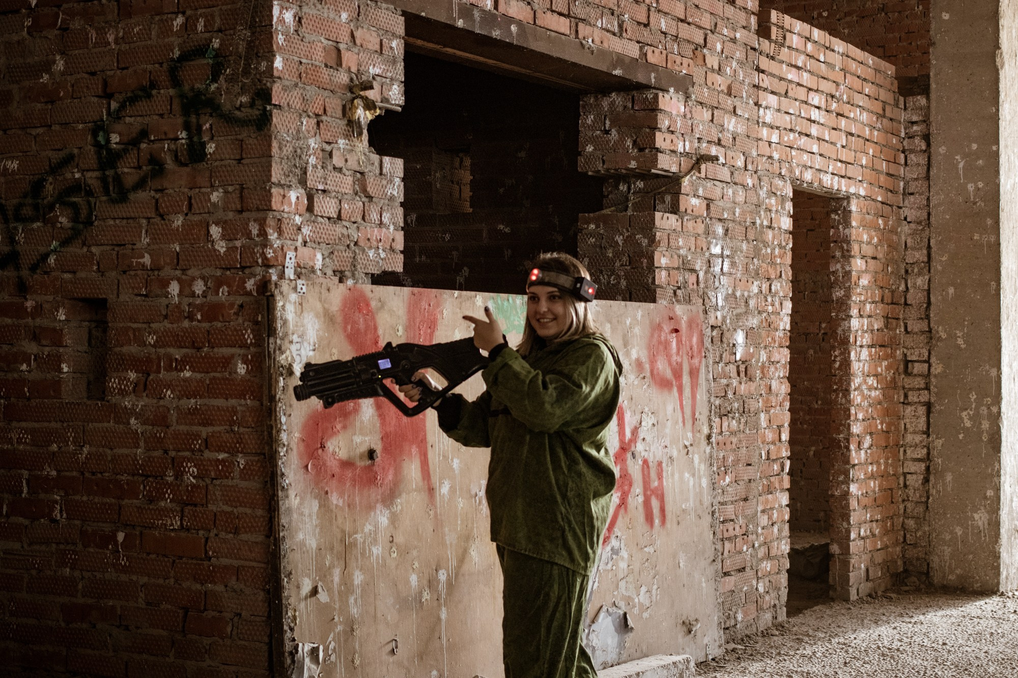 Лазертаг на заводе ЗИП. Репортажный, промышленный и маркетплейс-фотограф Дмитрий Чернат