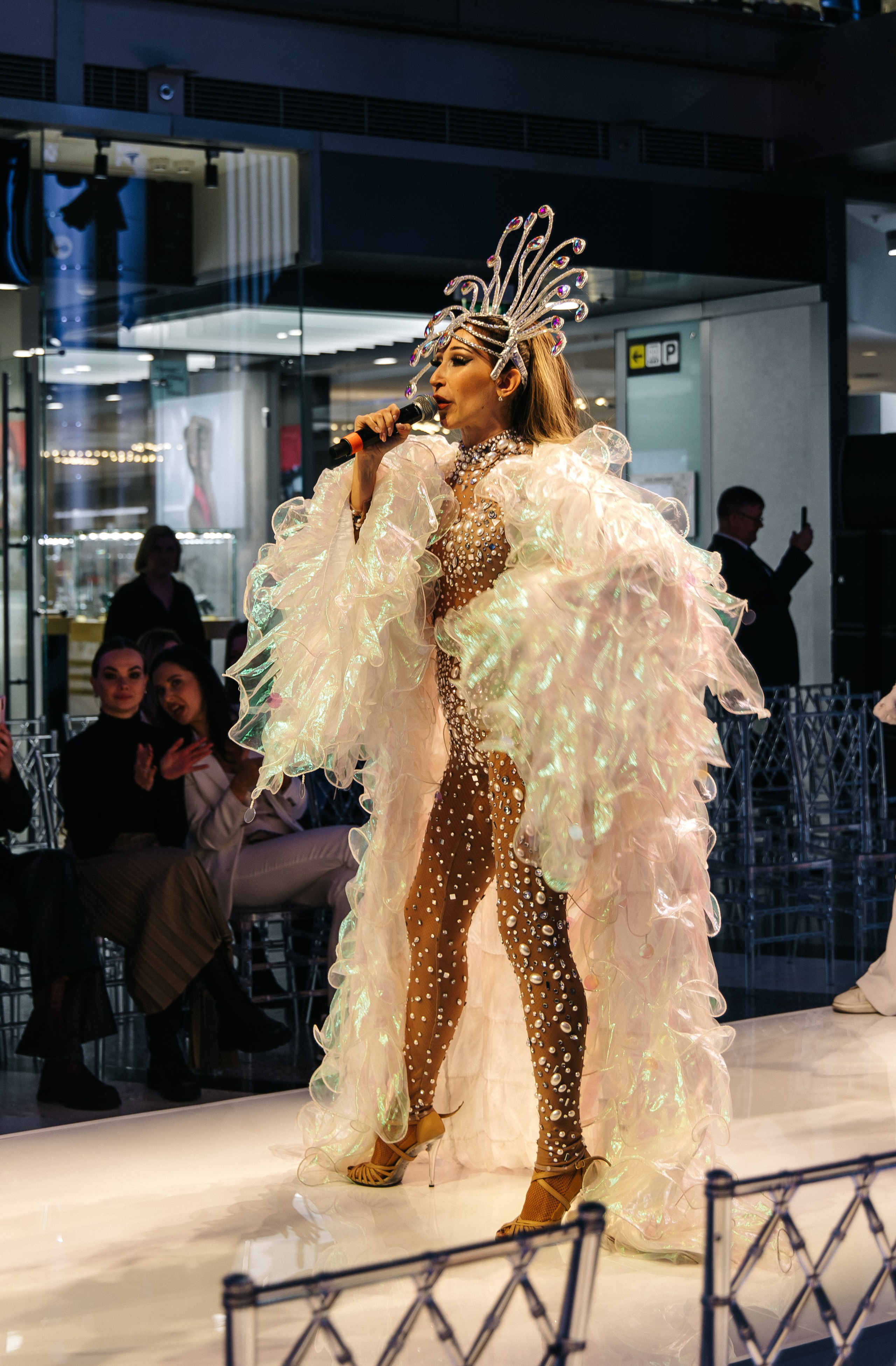 Неделя моды в галерее модные сезоны. Репортажный фотограф Катерина Гилс Москва