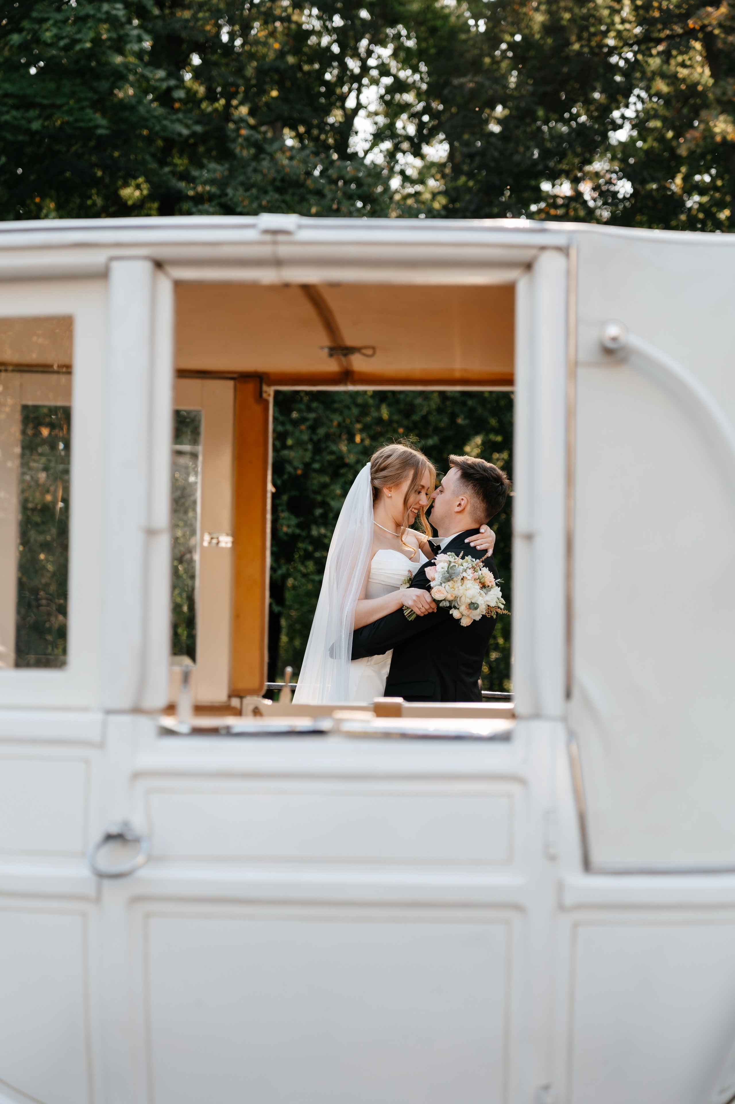 Свадебная фотосессия в Пушкине. Семейный и свадебный фотограф в Санкт-Петербурге и Москве