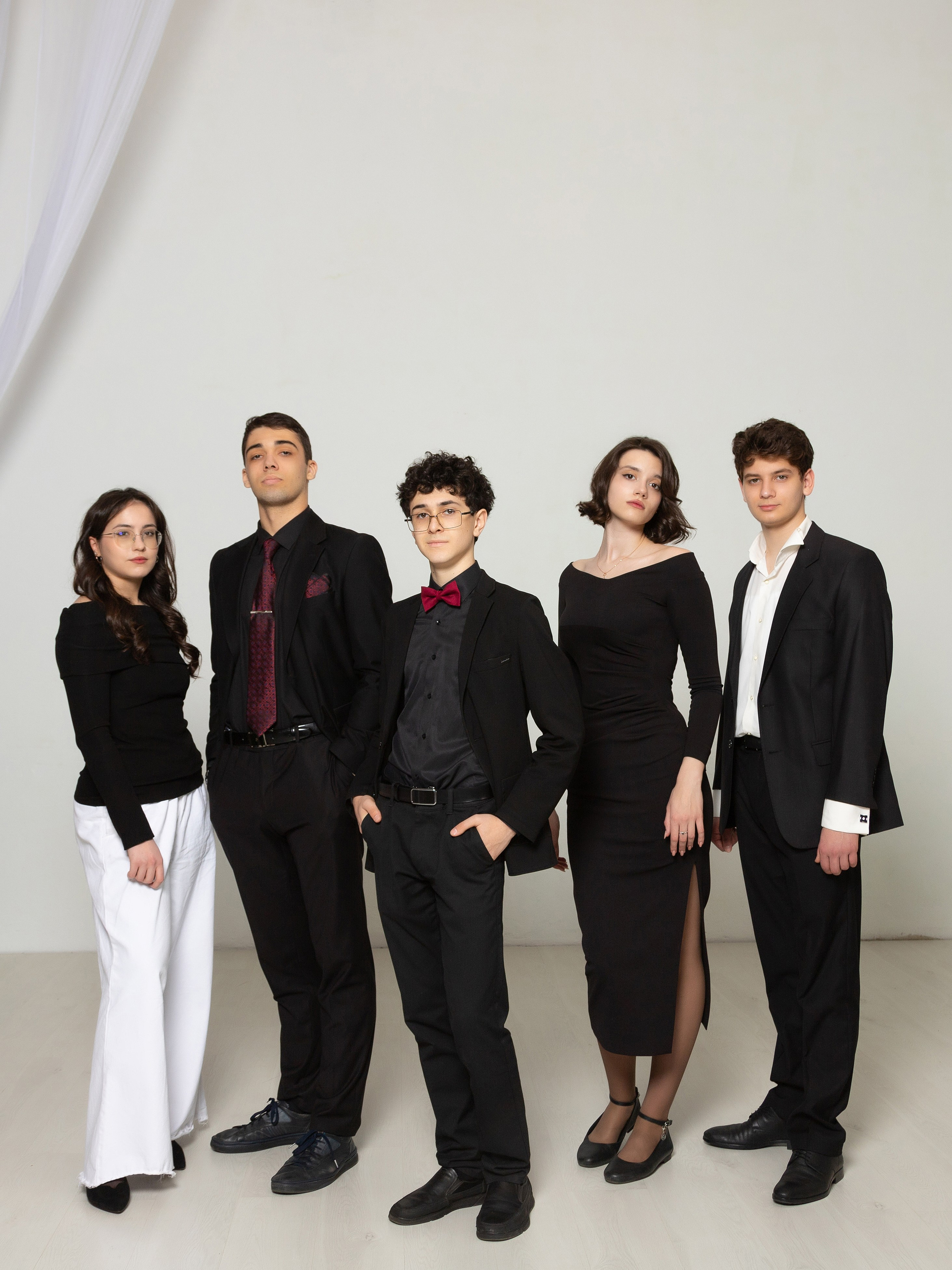 9  и 11 классы. Школьный фотограф в г. Нальчик Галимат Абитова