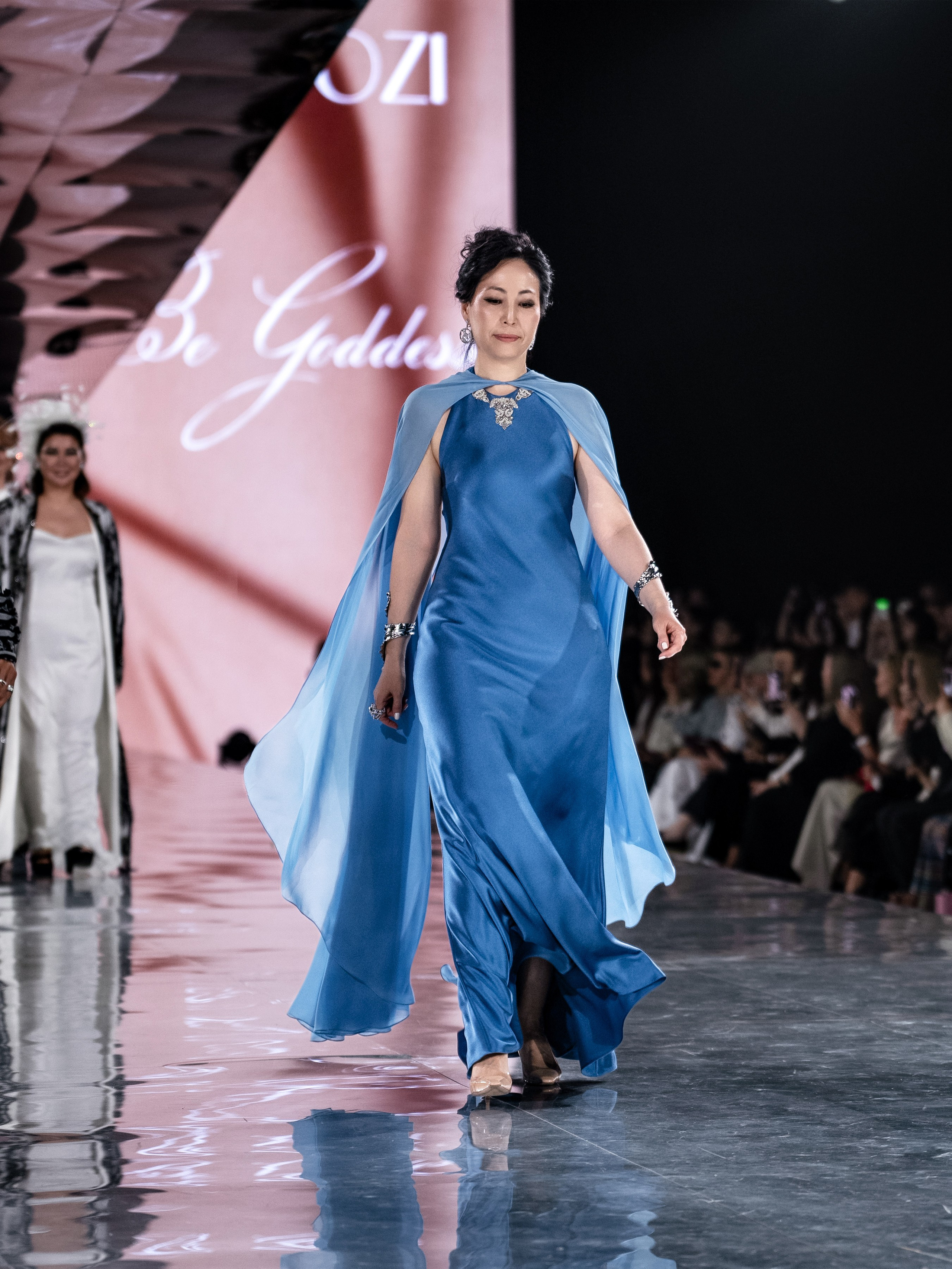 Kazakhstan Fashion Week Zardozi. Сайт Алматинского НЮ АРТ, будуар и фэшн фотографа Дениса Карпенко