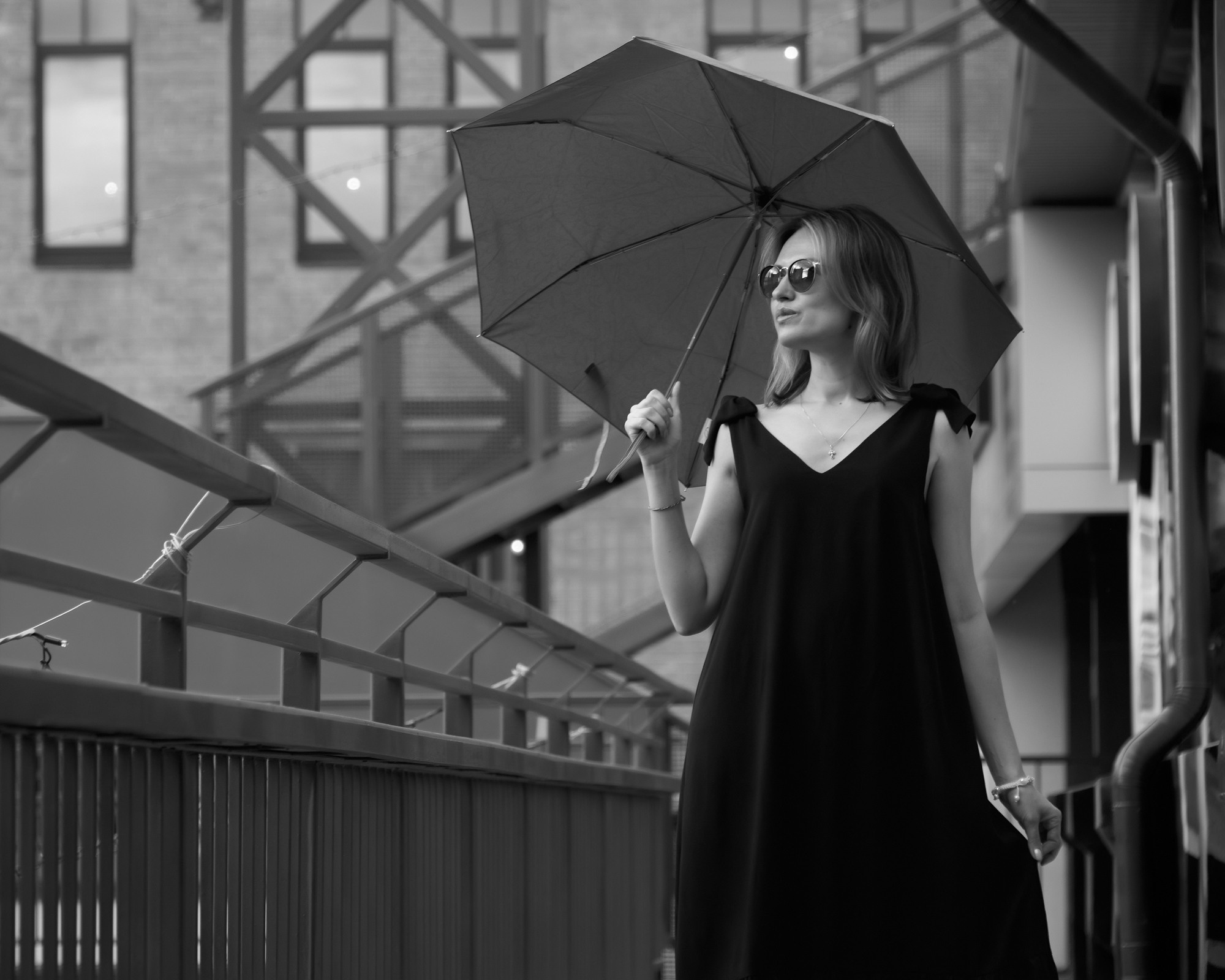 Индивидуальные съемки. Контент фотограф для бизнеса и маркет-плейсов