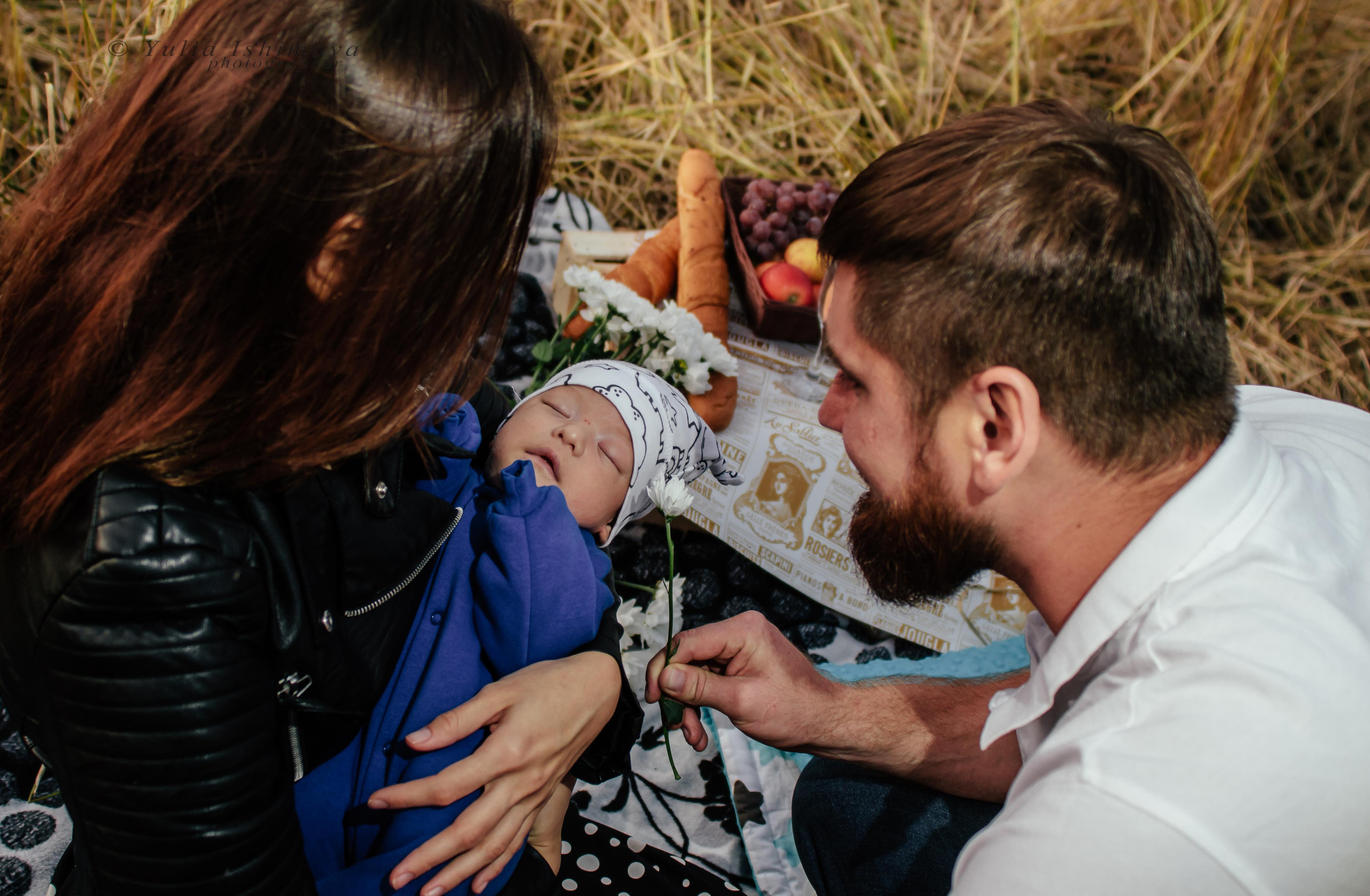 Елена и Андрей и крошка Тёма. Свадебный и семейный фотограф в Челябинске Юлия Ишимова