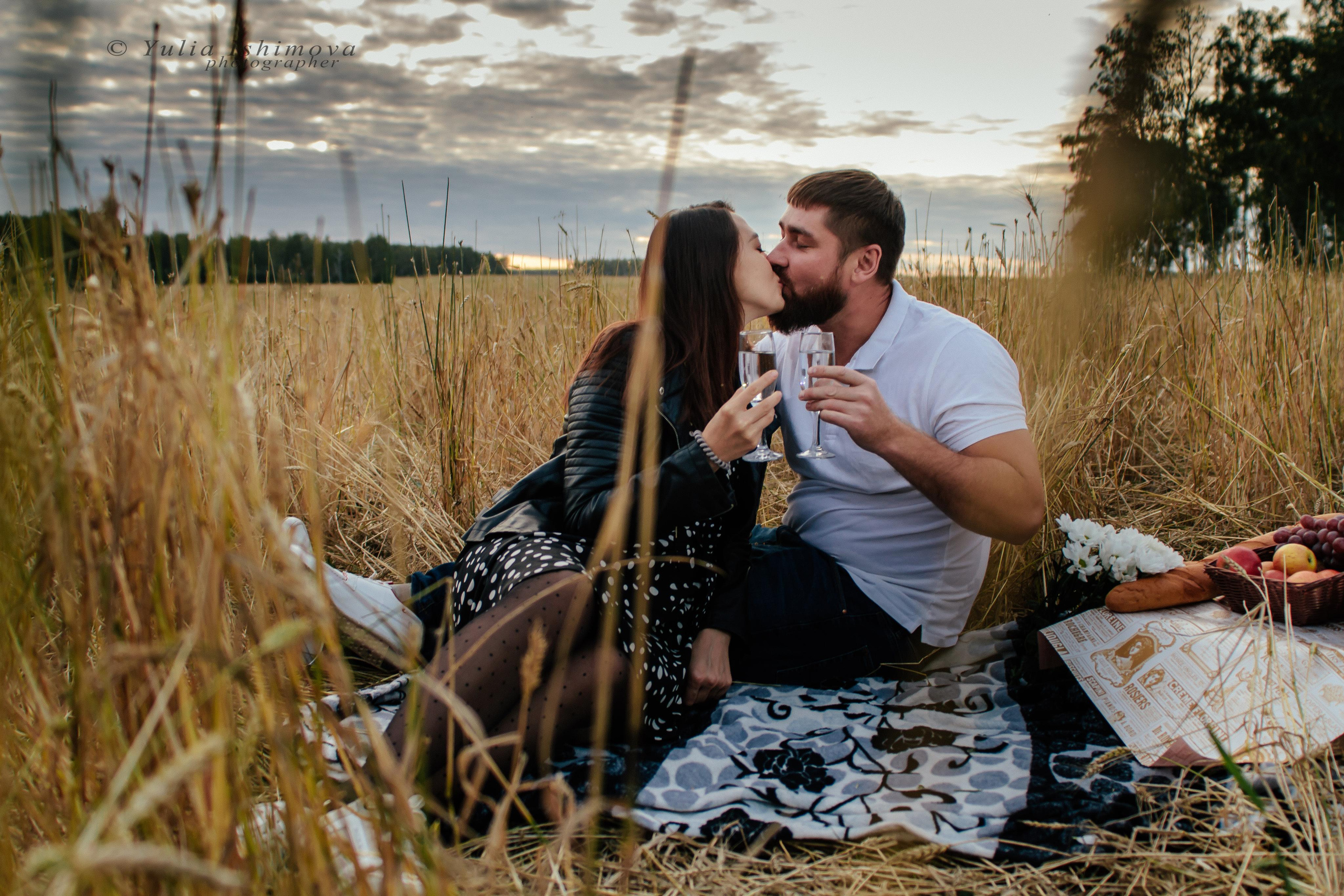 Елена и Андрей и крошка Тёма. Свадебный и семейный фотограф в Челябинске Юлия Ишимова