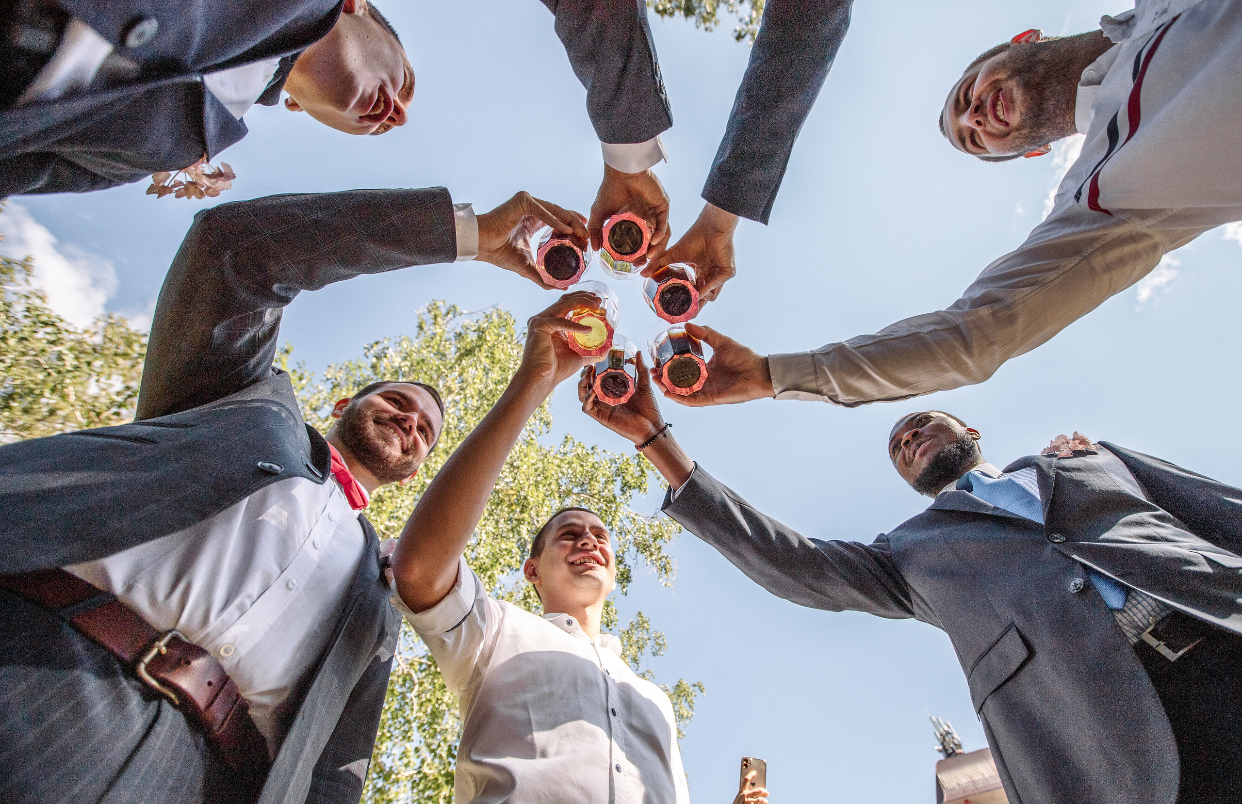 Сборы Андрея с барбекю. Свадебный и семейный фотограф в Челябинске Юлия Ишимова