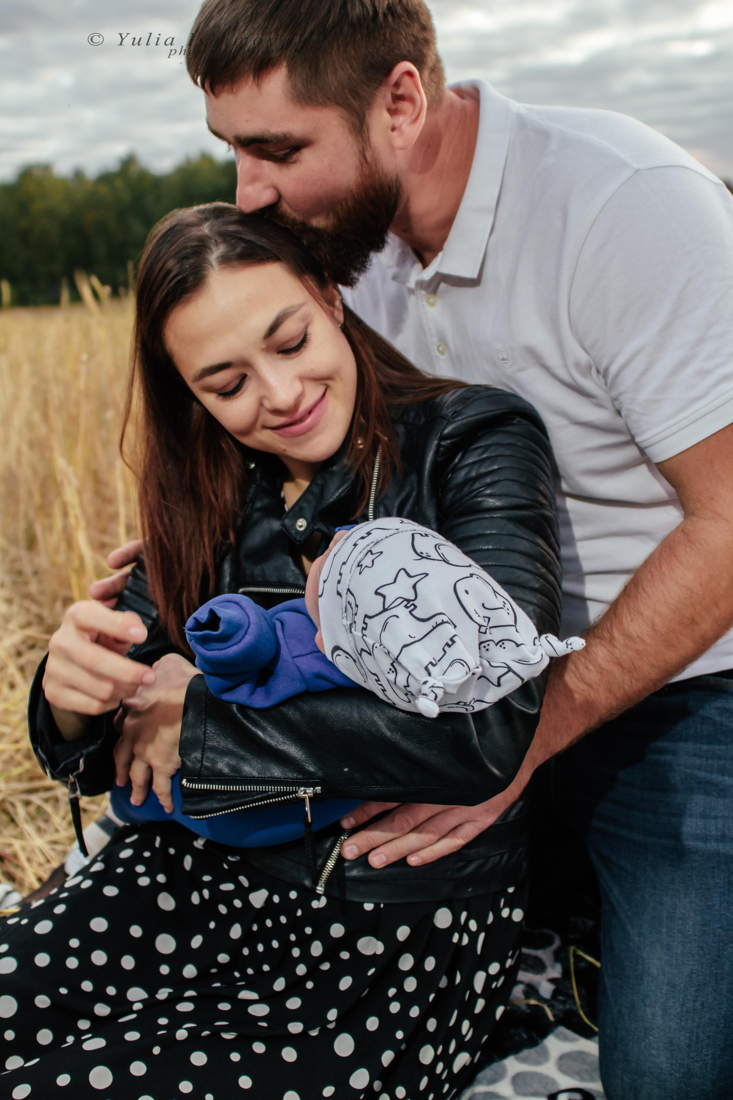 Елена и Андрей и крошка Тёма. Свадебный и семейный фотограф в Челябинске Юлия Ишимова
