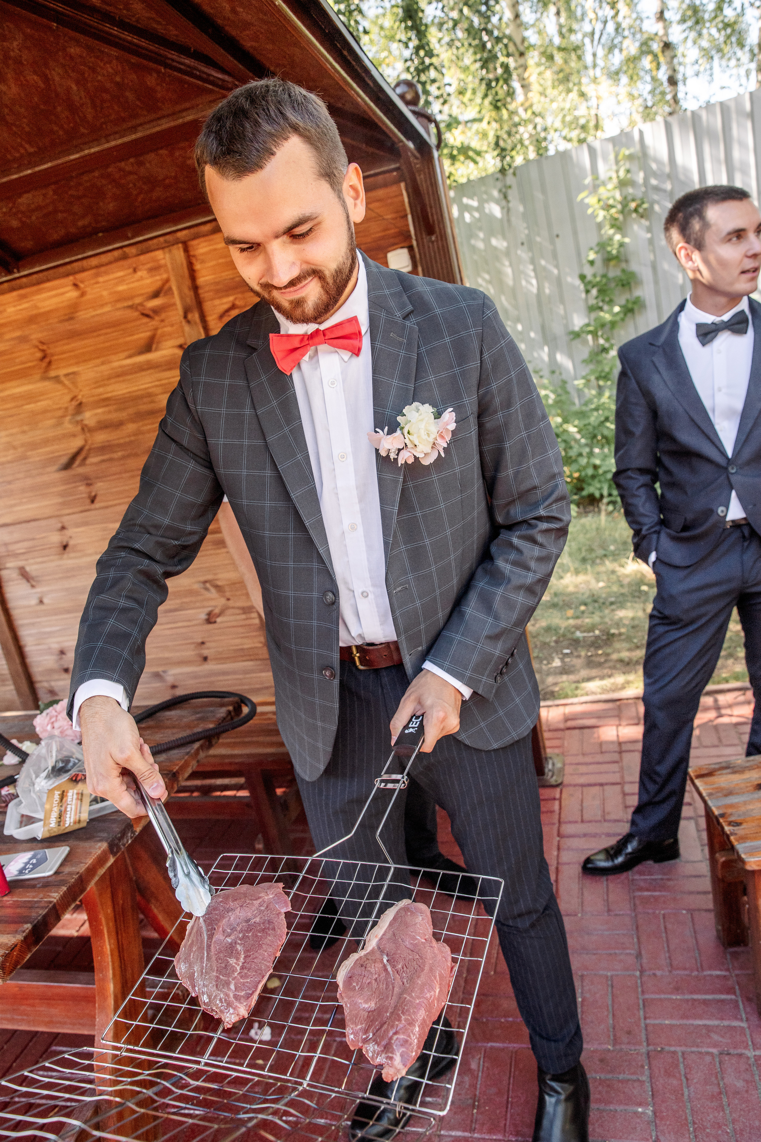 Сборы Андрея с барбекю. Свадебный и семейный фотограф в Челябинске Юлия Ишимова