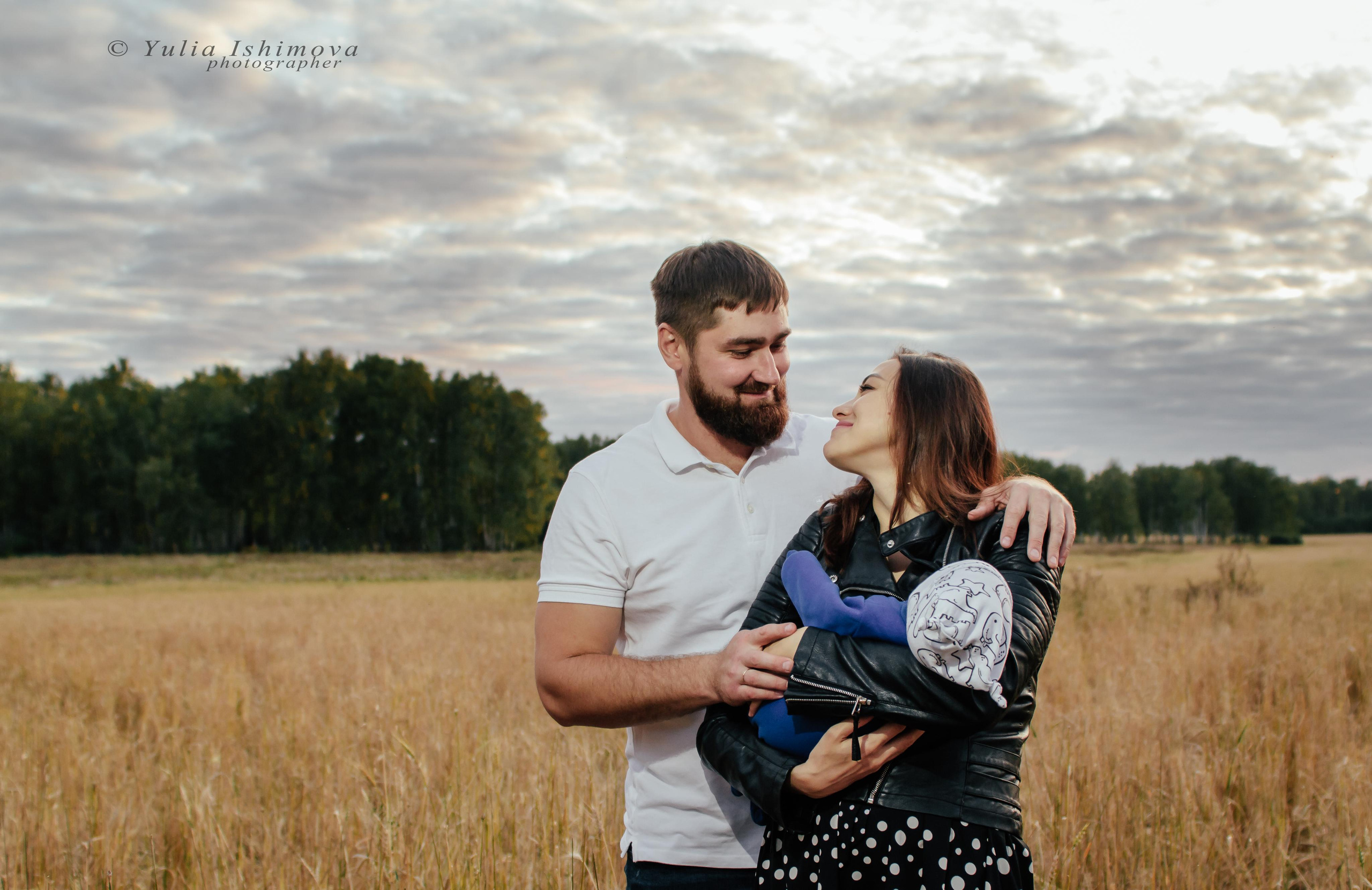 Елена и Андрей и крошка Тёма. Свадебный и семейный фотограф в Челябинске Юлия Ишимова