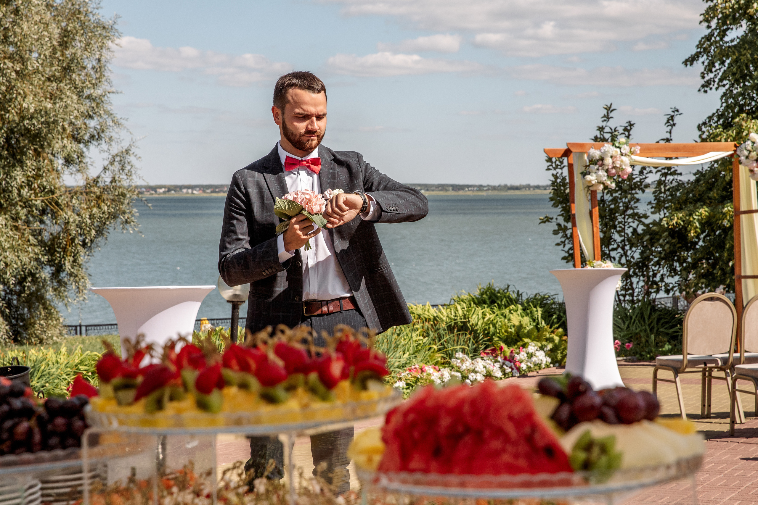 Сборы Андрея с барбекю. Свадебный и семейный фотограф в Челябинске Юлия Ишимова