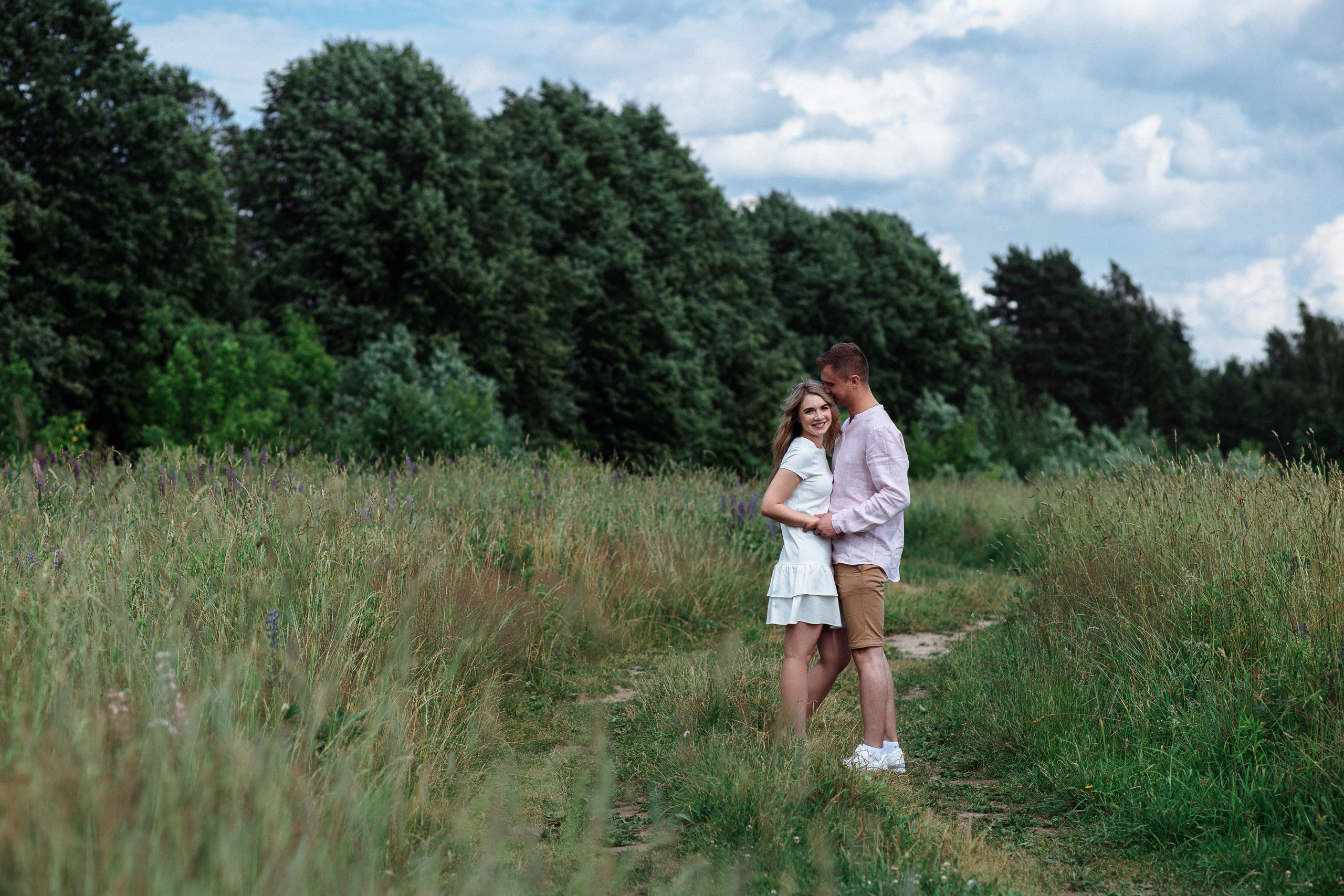 Поле. Свадебный и семейный фотограф в Твери, Москве, Санкт-Петербурге