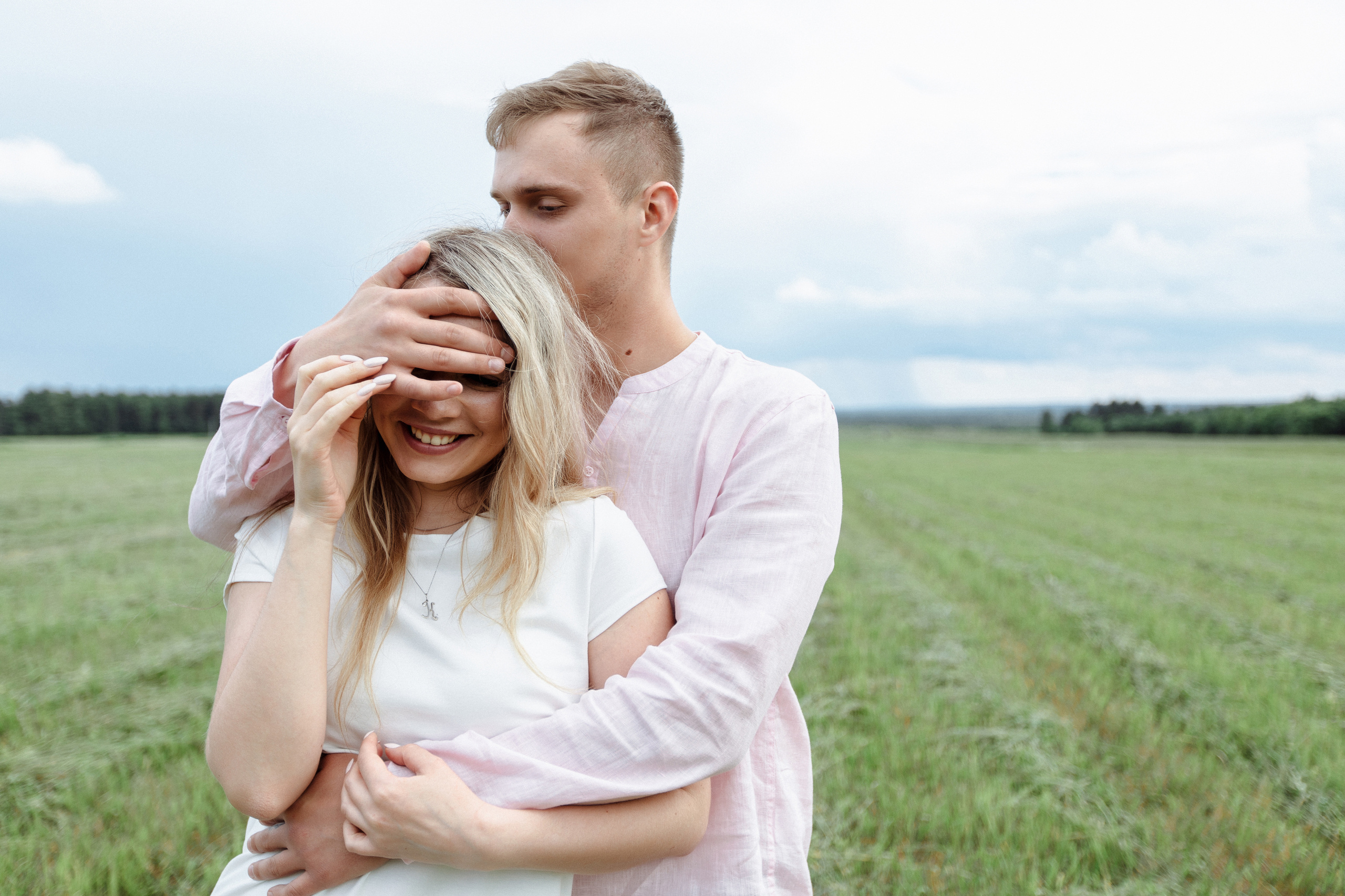 Поле. Свадебный и семейный фотограф в Твери, Москве, Санкт-Петербурге