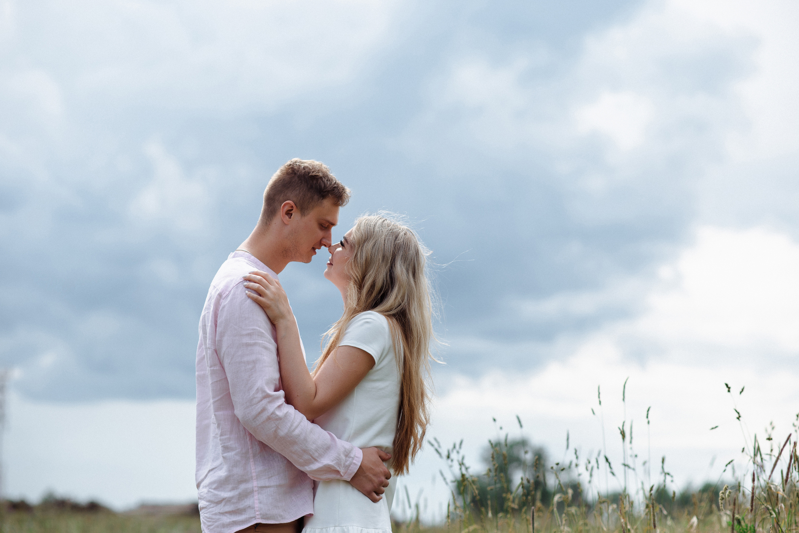 Поле. Свадебный и семейный фотограф в Твери, Москве, Санкт-Петербурге