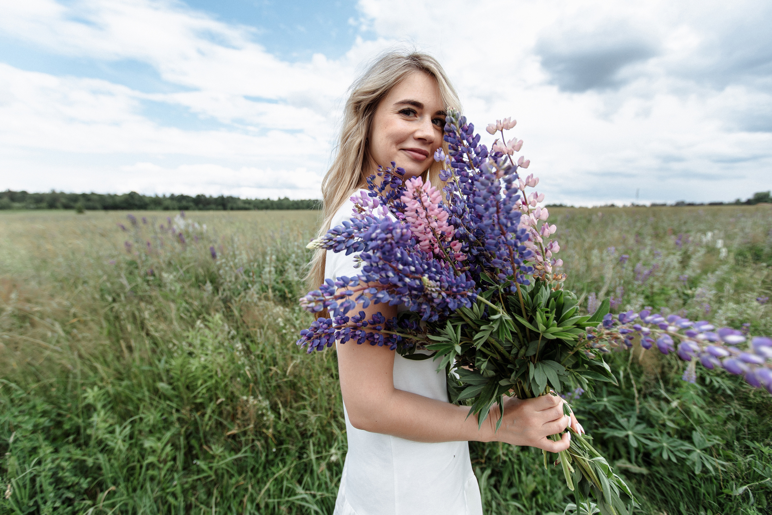 Поле. Свадебный и семейный фотограф в Твери, Москве, Санкт-Петербурге