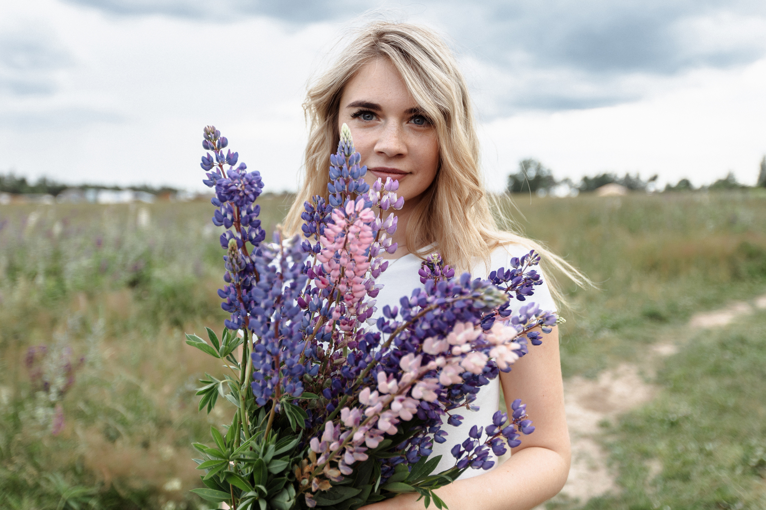 Поле. Свадебный и семейный фотограф в Твери, Москве, Санкт-Петербурге