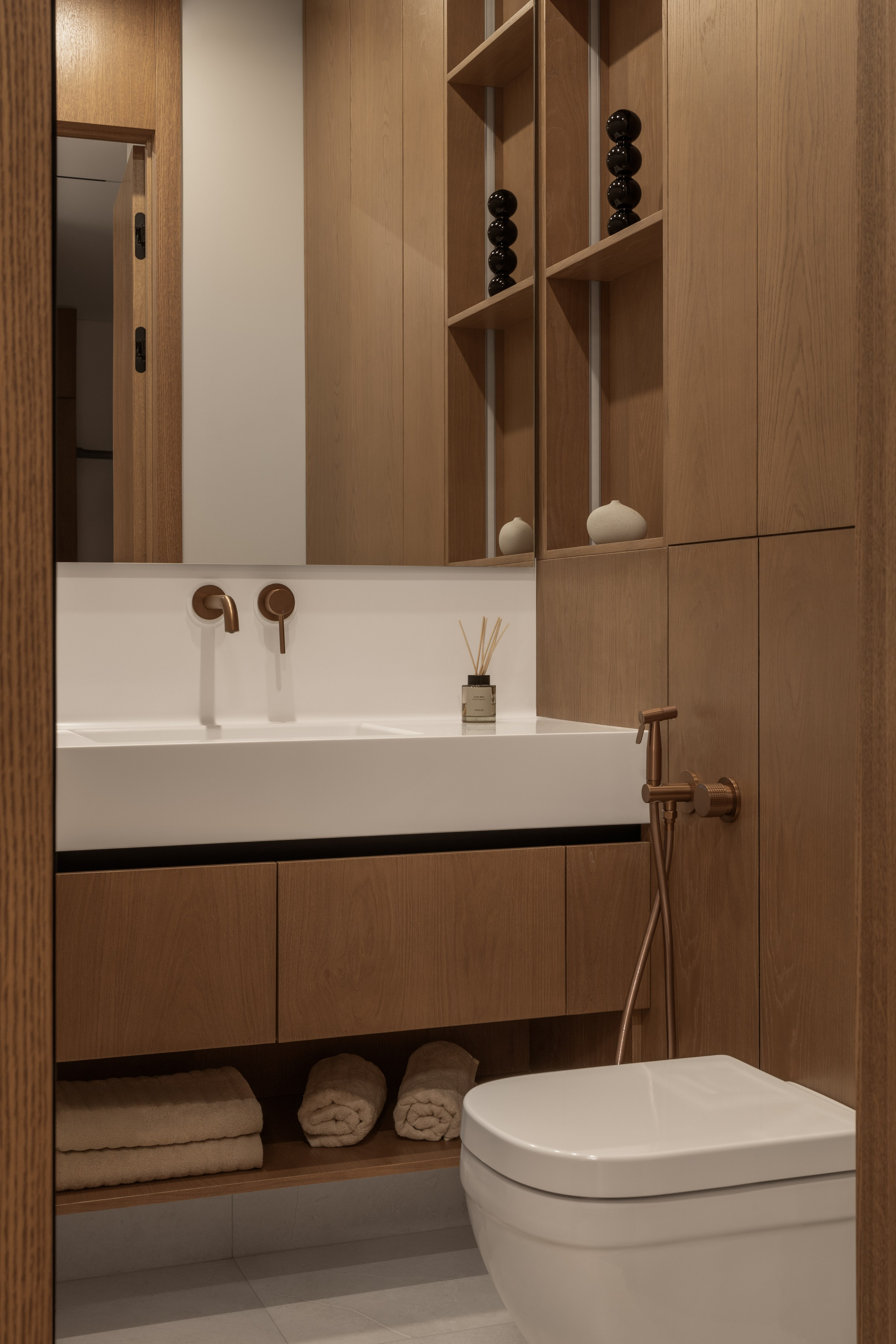 Sunset Avenue. Roman Yakunin — interior photographer in Almaty, Kazakhstan