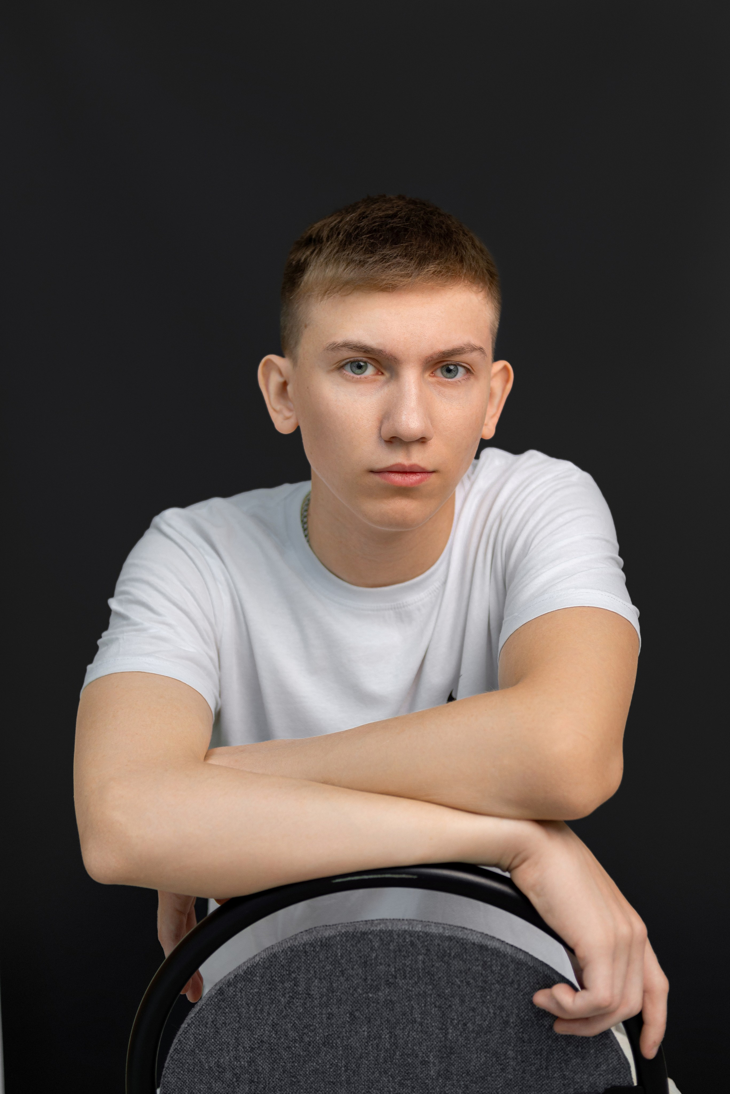 Выпускные альбомы 9-11 класс. Фотограф в Новомичуринске Наталья Малиновская