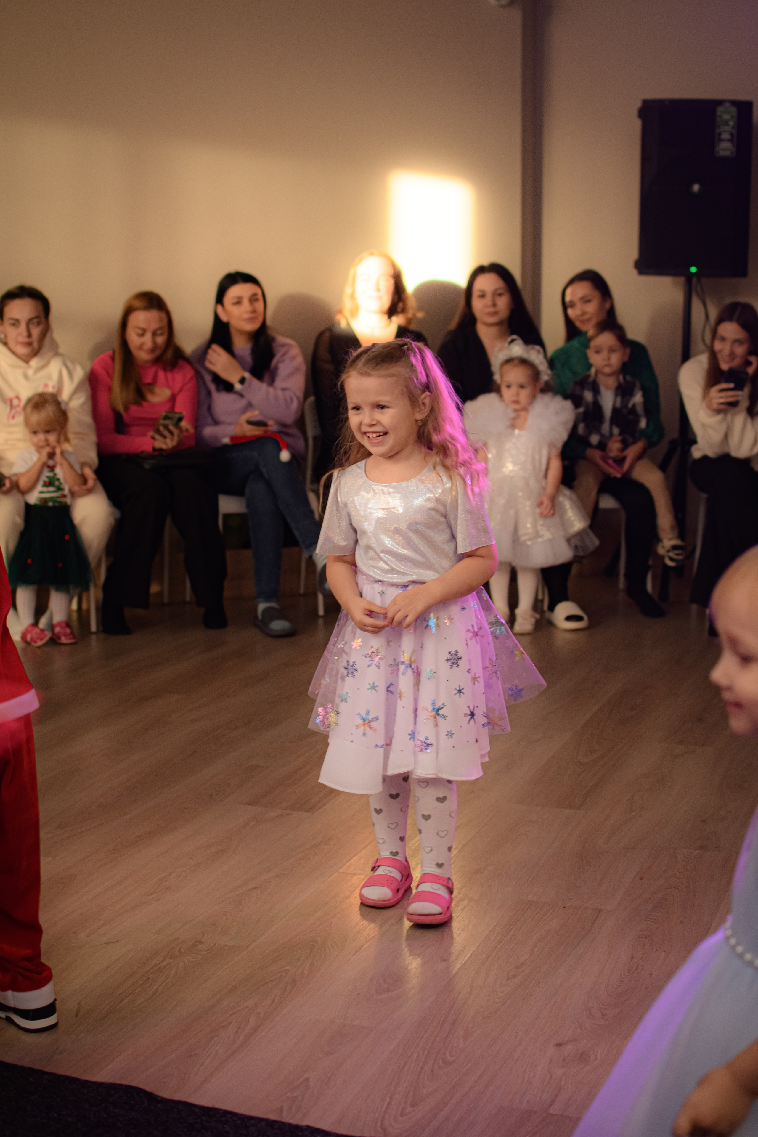 HAPPY NEW YEAR. Photokarish